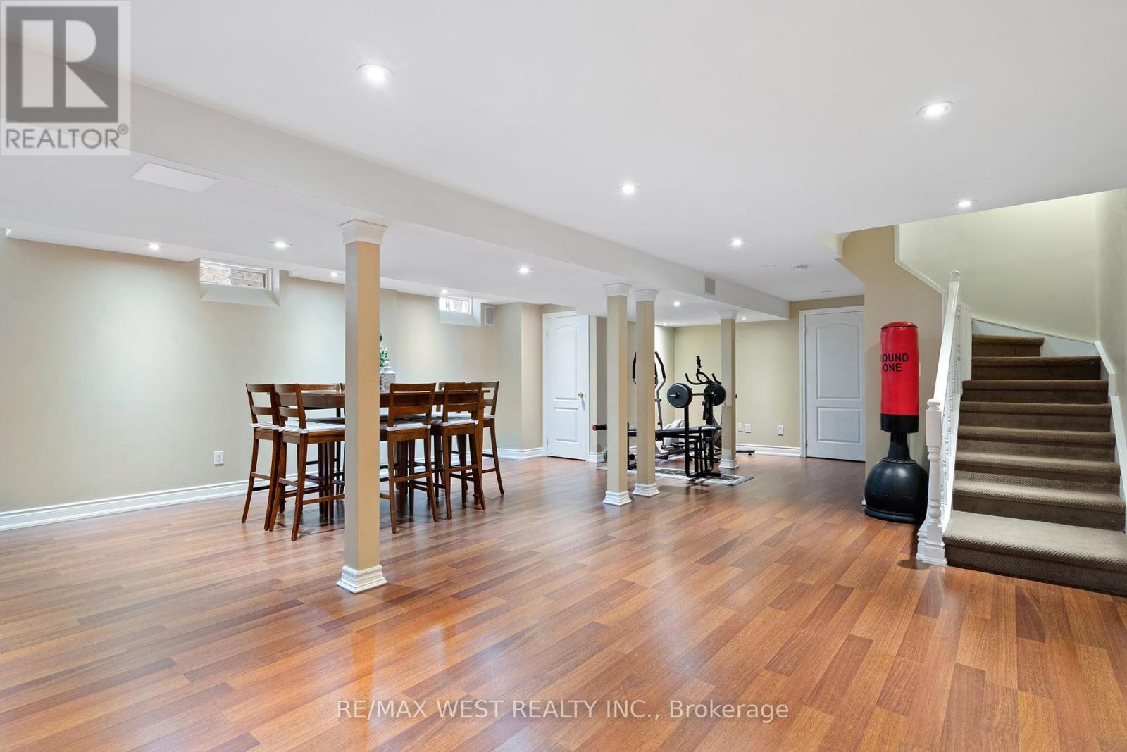 43 Humbershed Crescent, Caledon, Ontario  L7E 2X3 - Photo 8 - W12137945