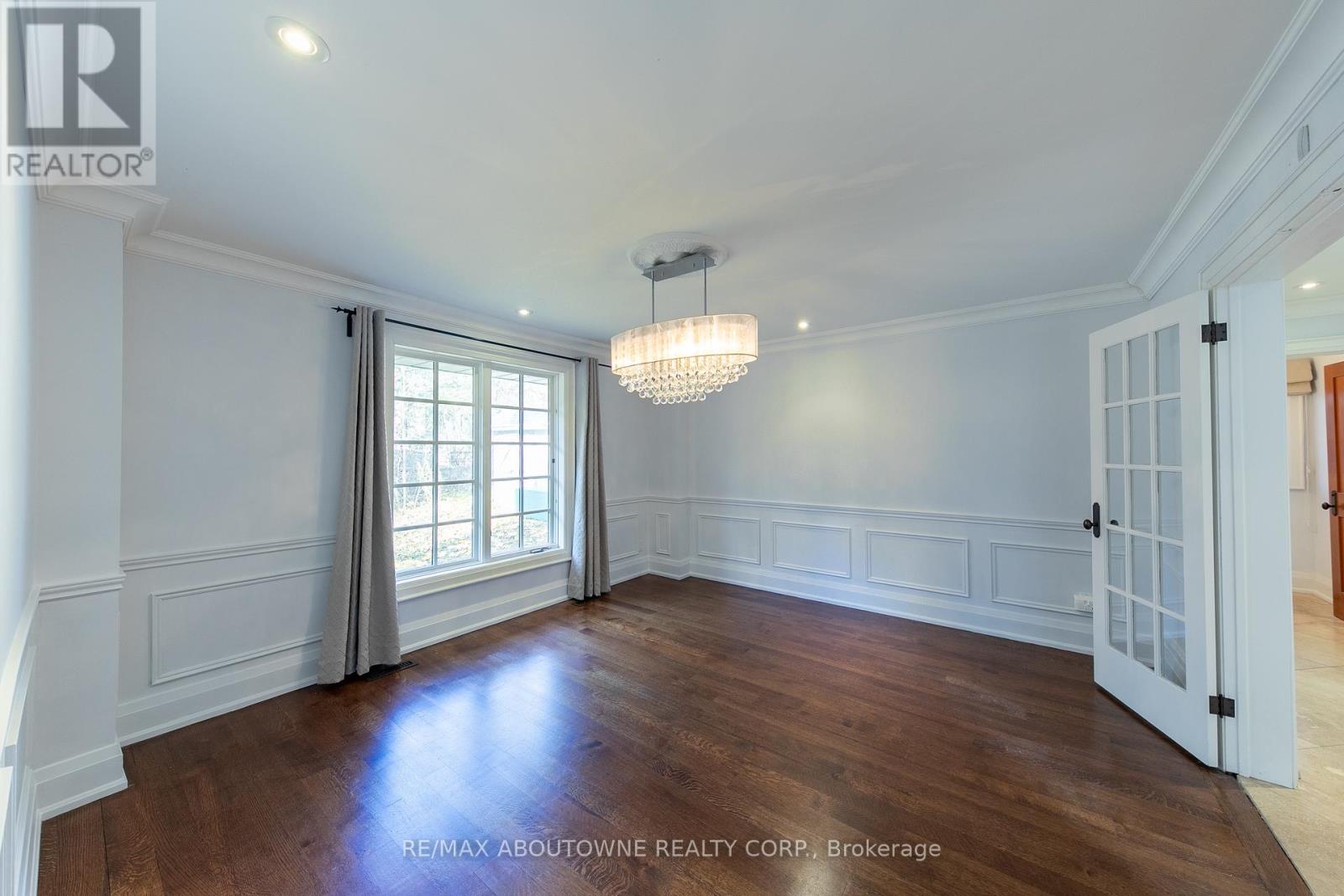 1171 Colborne Court, Oakville, Ontario  L6J 6B9 - Photo 12 - W12138044