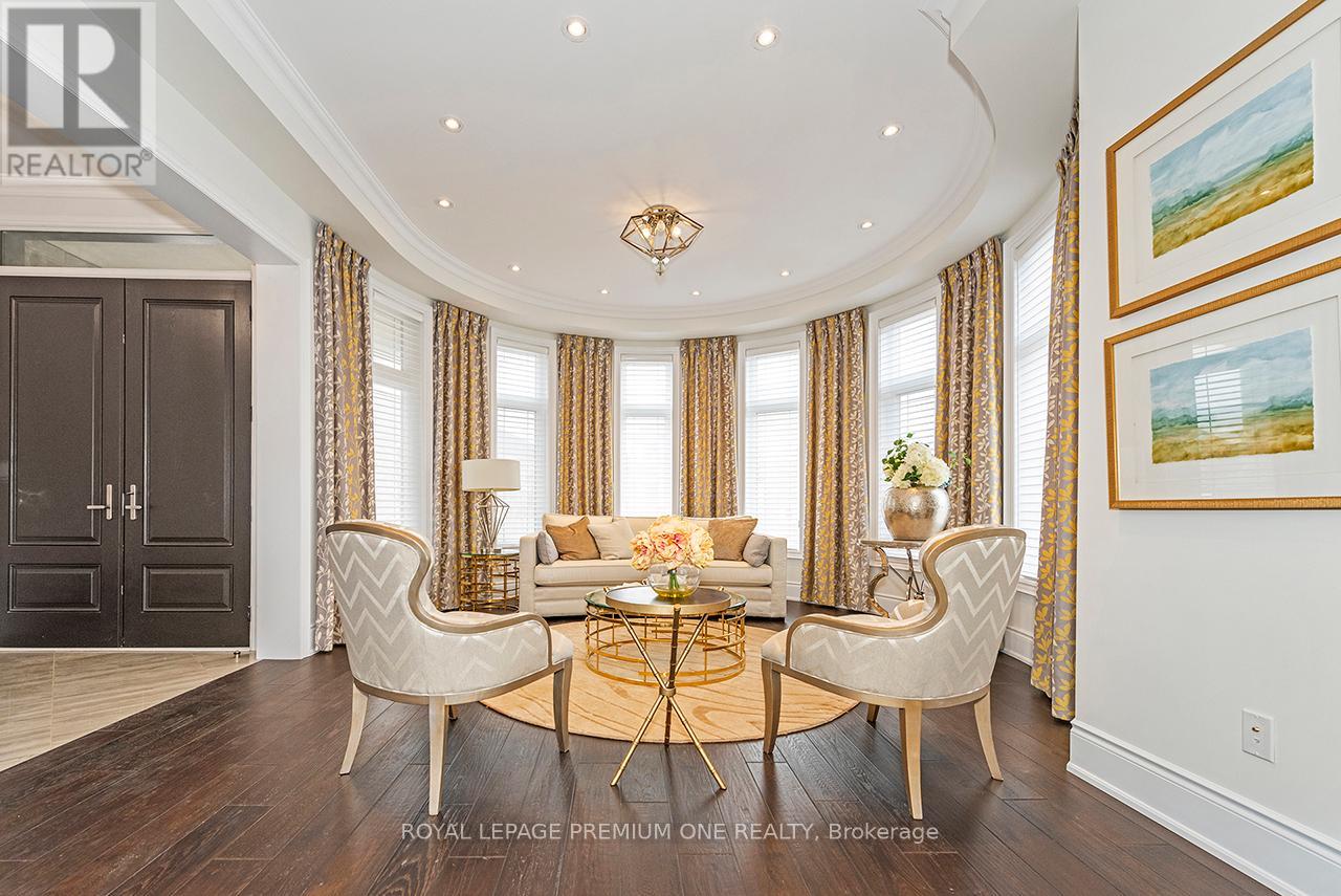 Property at 2 APPLEYARD AVENUE image 4