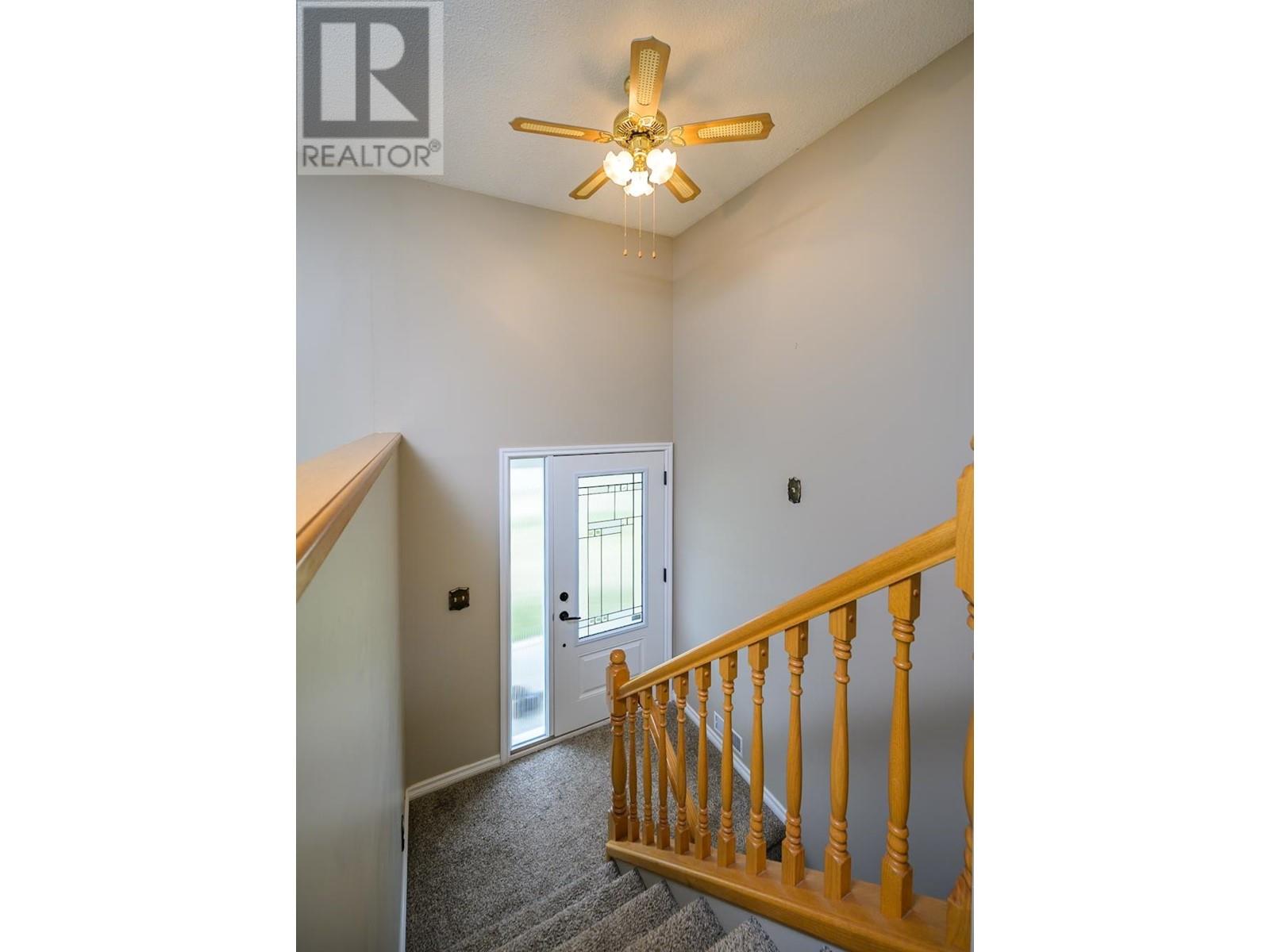 Property at 2240 CALVIN LANE image 2