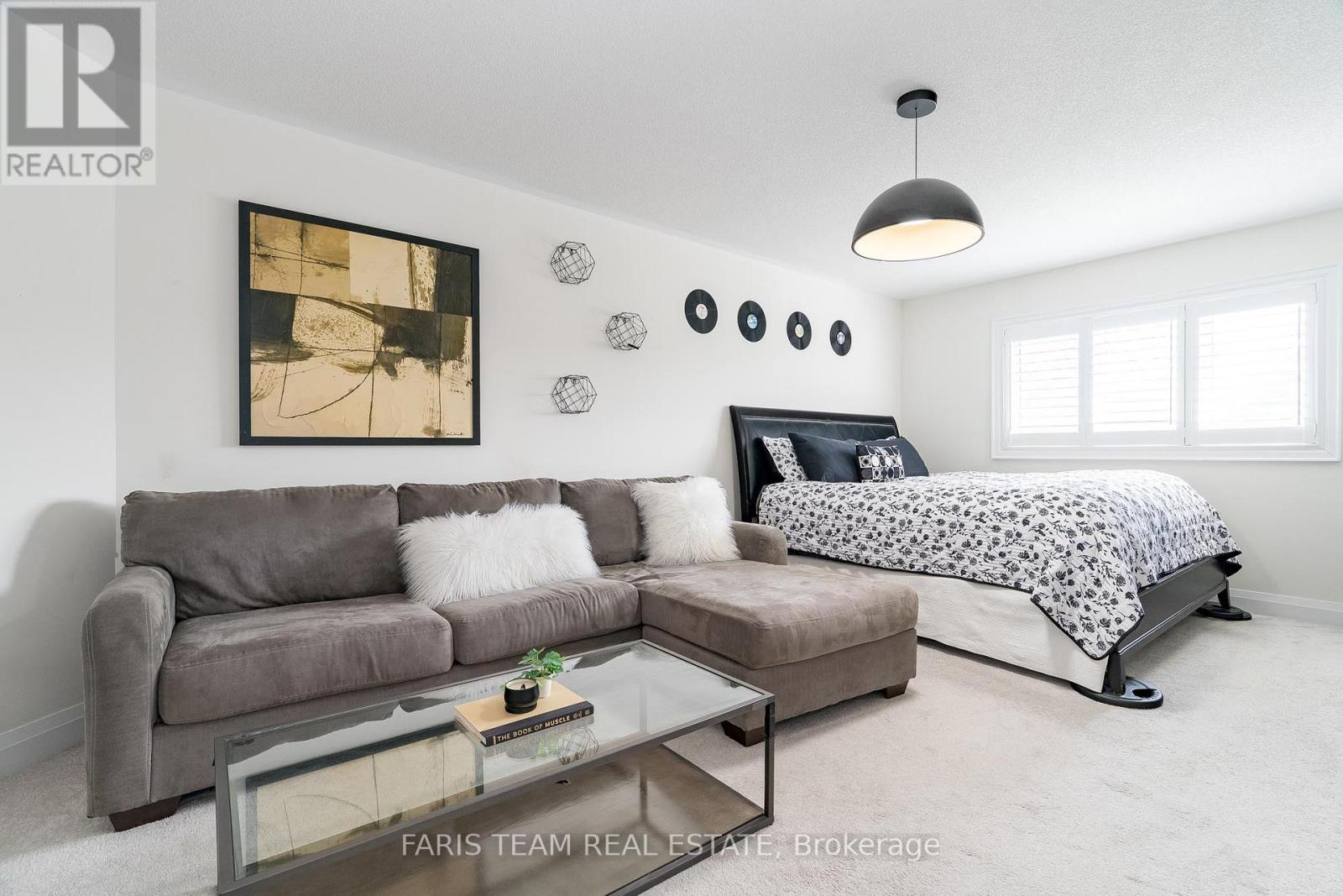 37 Muirfield Drive, Barrie, Ontario  L4N 6J9 - Photo 13 - S12138087