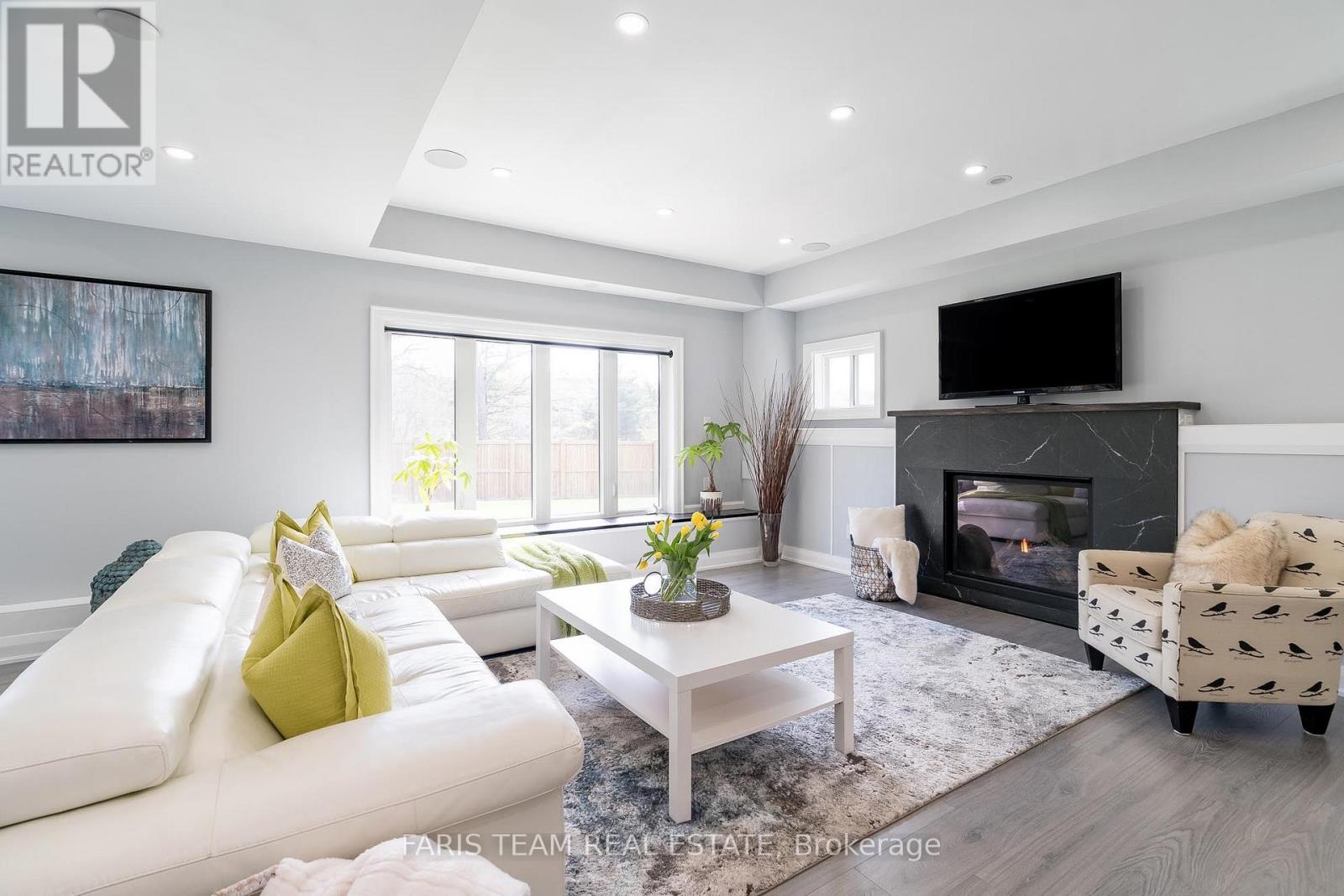 37 Muirfield Drive, Barrie, Ontario  L4N 6J9 - Photo 23 - S12138087
