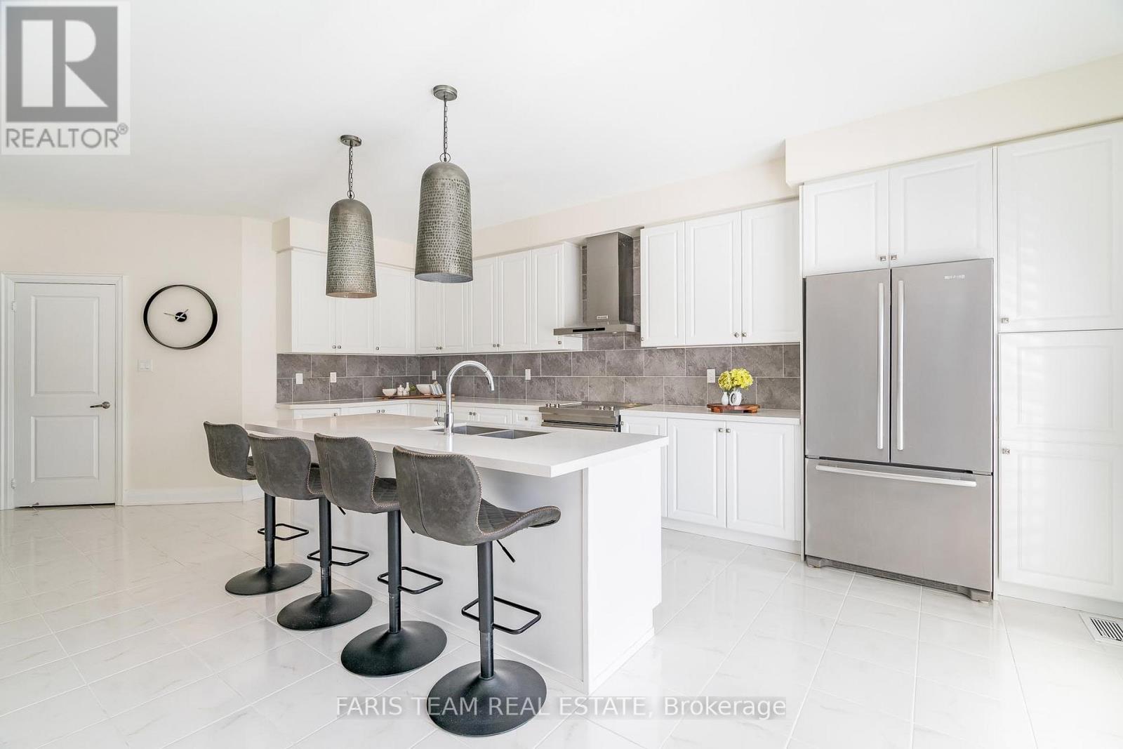 Property at 37 MUIRFIELD DRIVE image 3