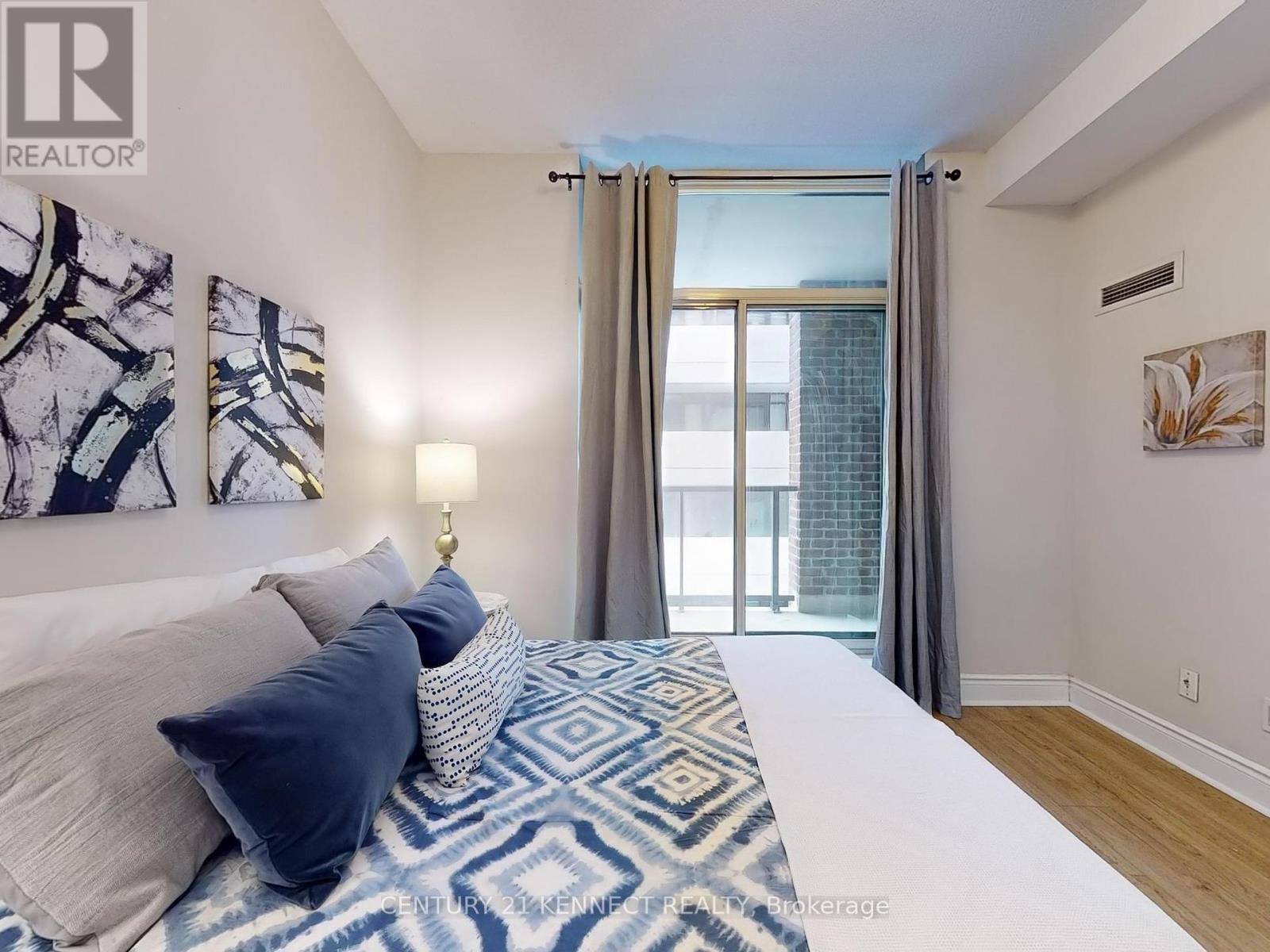 316 - 25 Earlington Avenue E, Toronto, Ontario  M8X 3A3 - Photo 13 - W12138121