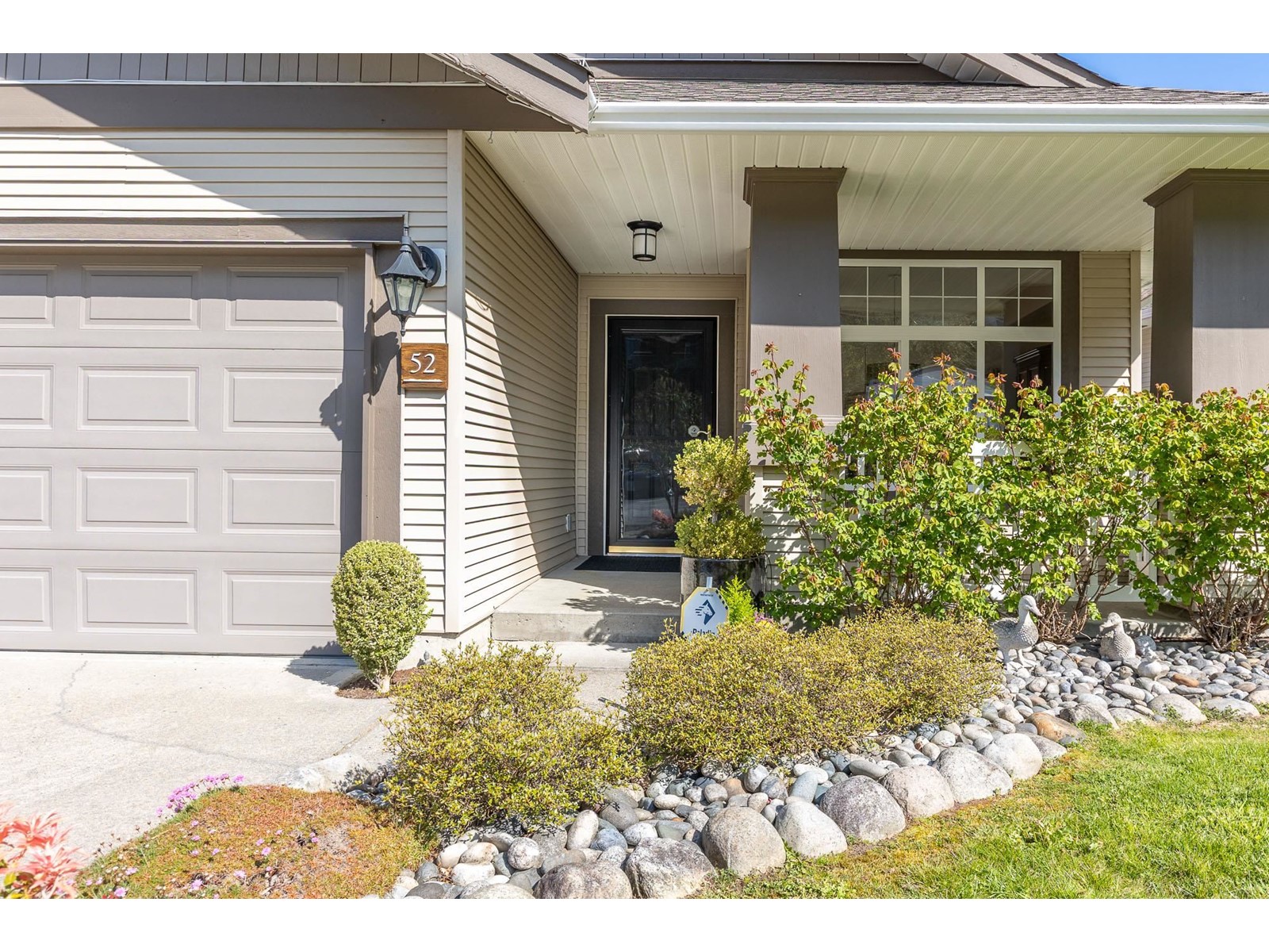 52 5700 Jinkerson Road, Promontory, Chilliwack, British Columbia  V2R 5N6 - Photo 2 - R3000510