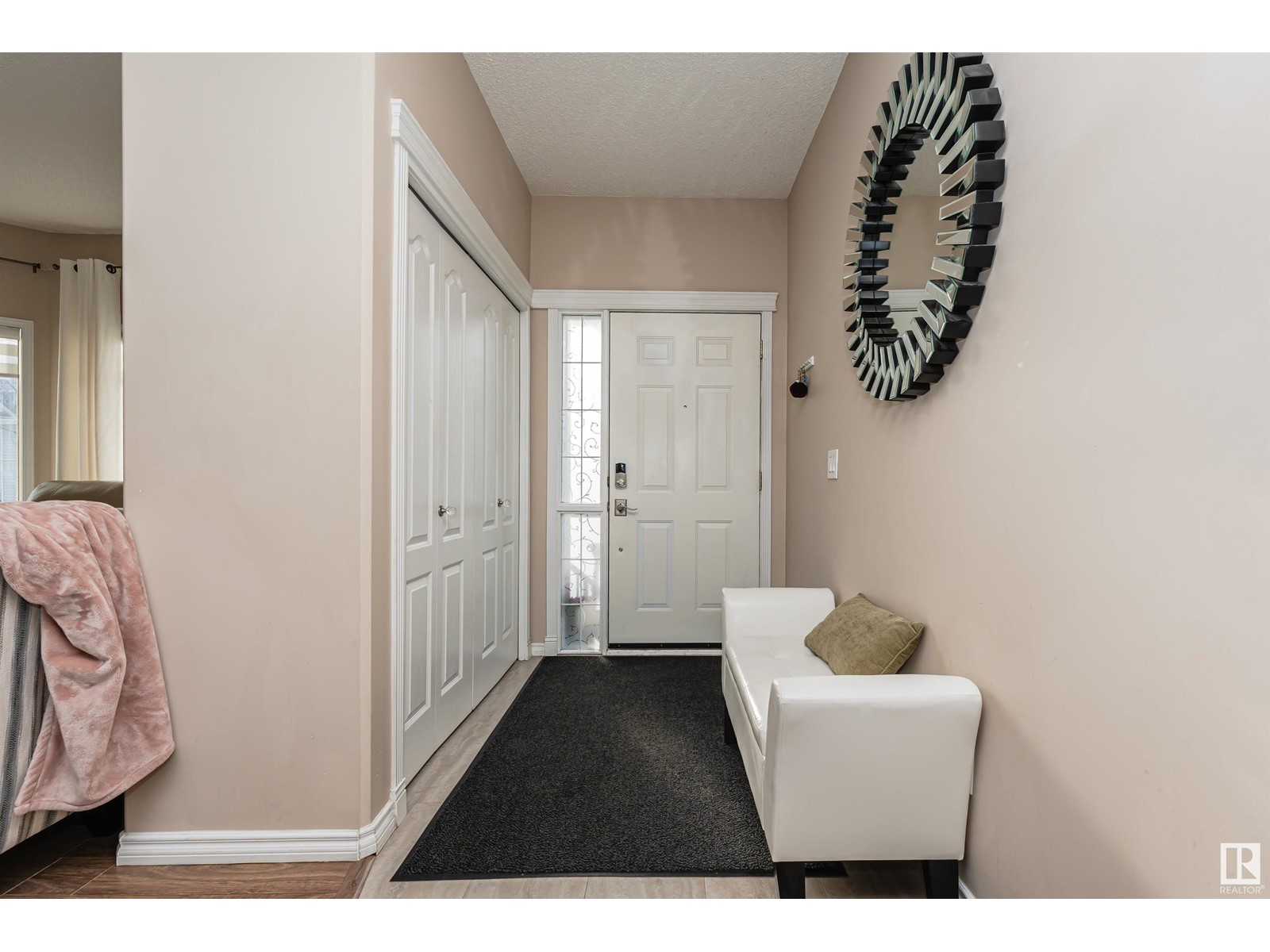 Property at #3 1780 GLASTONBURY BV NW image 4