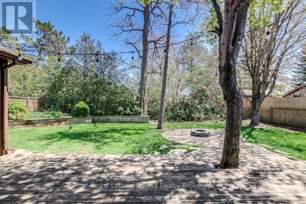 Photo 26 of 34 for 50 Warwick Avenue N