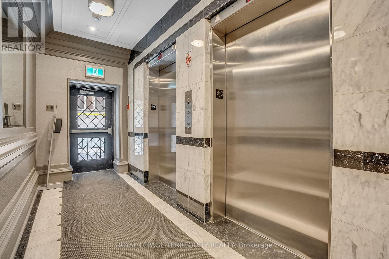 2103 - 71 Simcoe Street, Toronto, Ontario  M5J 2S9 - Photo 25 - C12135535