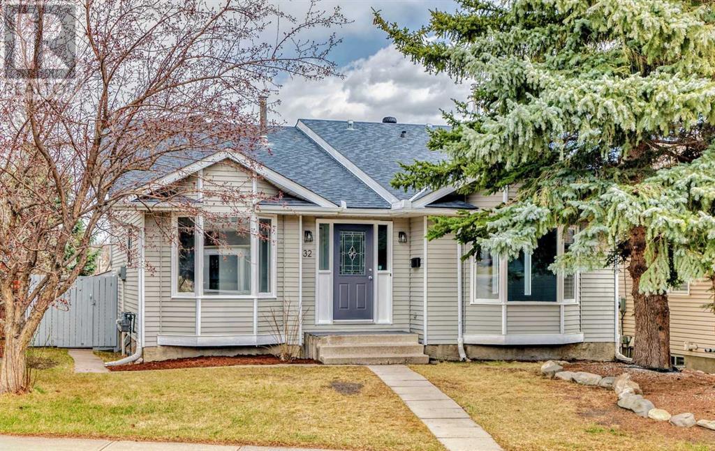 Property at 32 Scenic Rise NW image 1