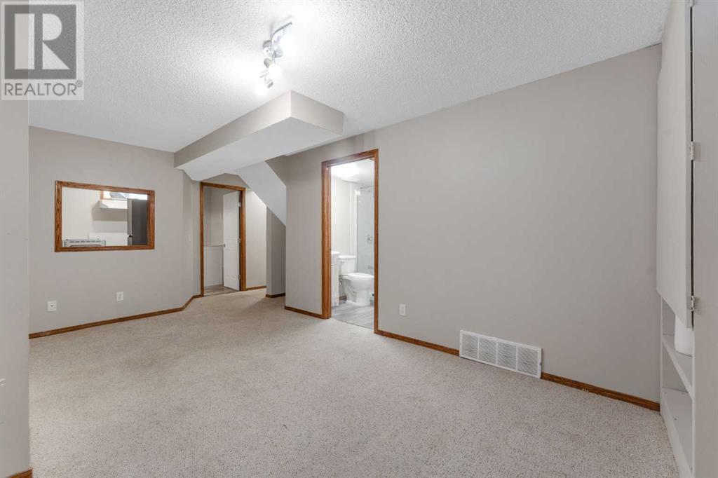 62 Cimarron Meadows Crescent, Okotoks, Alberta  T1S 1T1 - Photo 34 - A2216744
