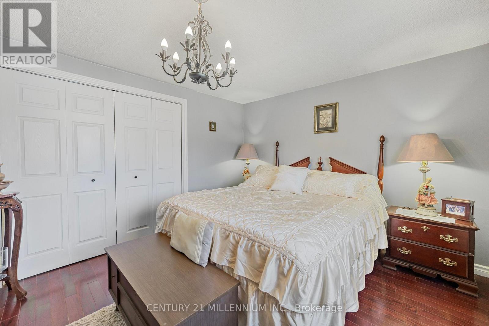 7 Coles Street, Barrie, Ontario  L4N 5W5 - Photo 29 - S12108881