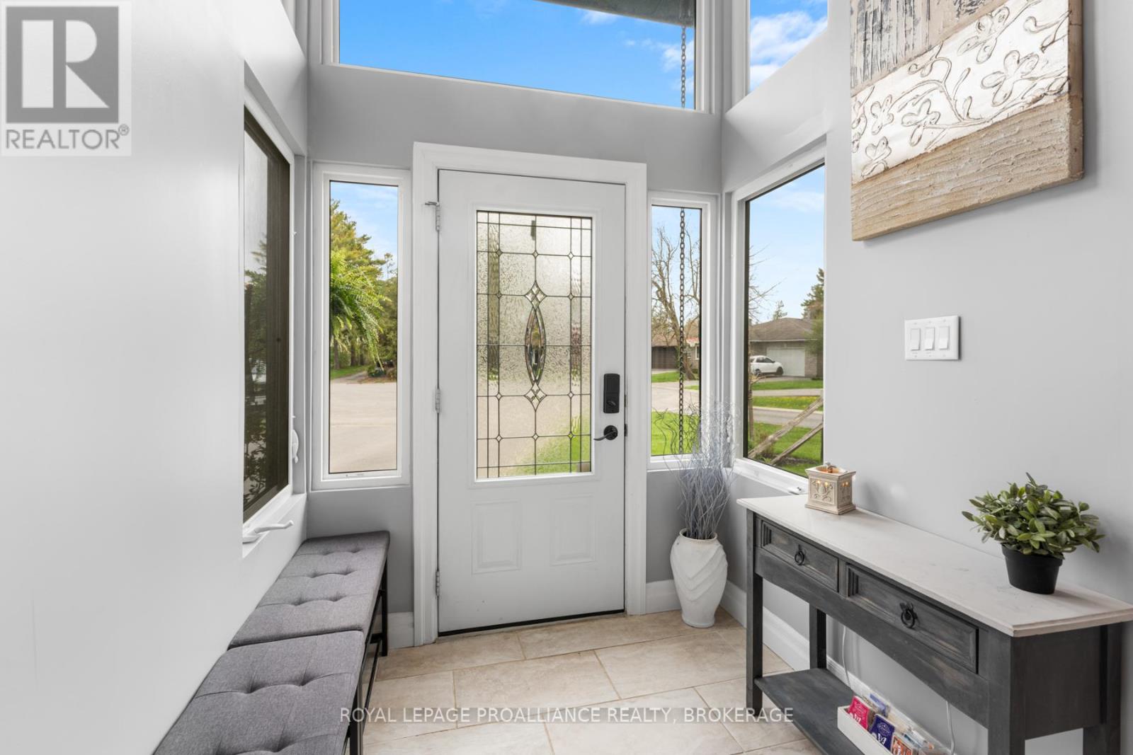 992 Winford Place, Kingston, Ontario  K7P 1J8 - Photo 4 - X12138340