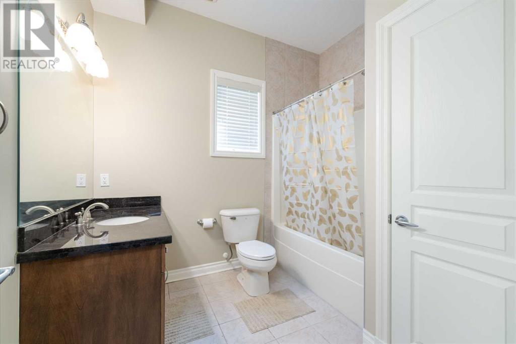 194 Gleneagles Estates Lane, Cochrane, Alberta  T4C 2H8 - Photo 36 - A2210708