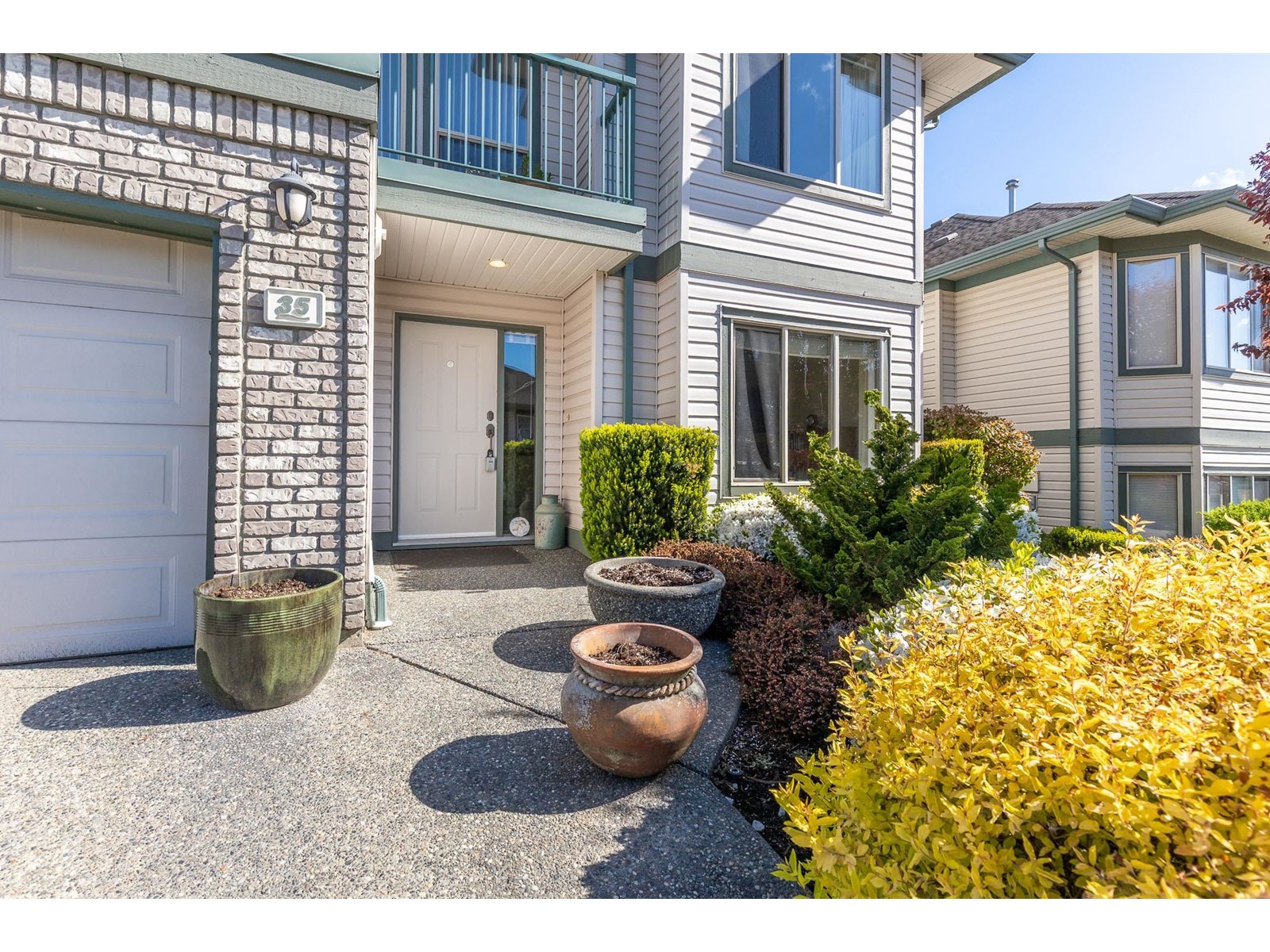 Property at 35 31517 SPUR AVENUE image 2
