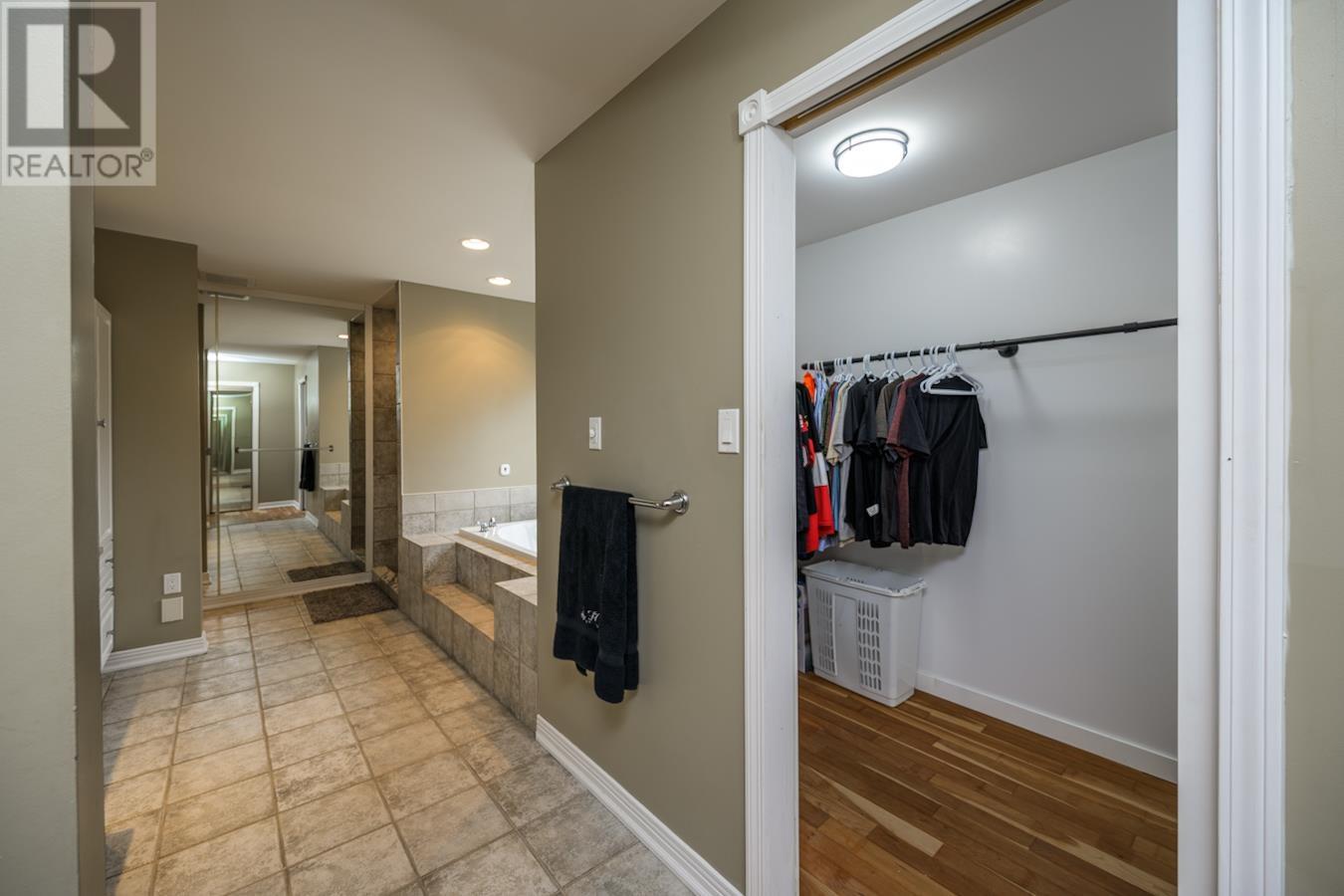 5542 Murray Place, Prince George, British Columbia  V2N 3P4 - Photo 24 - R3000780
