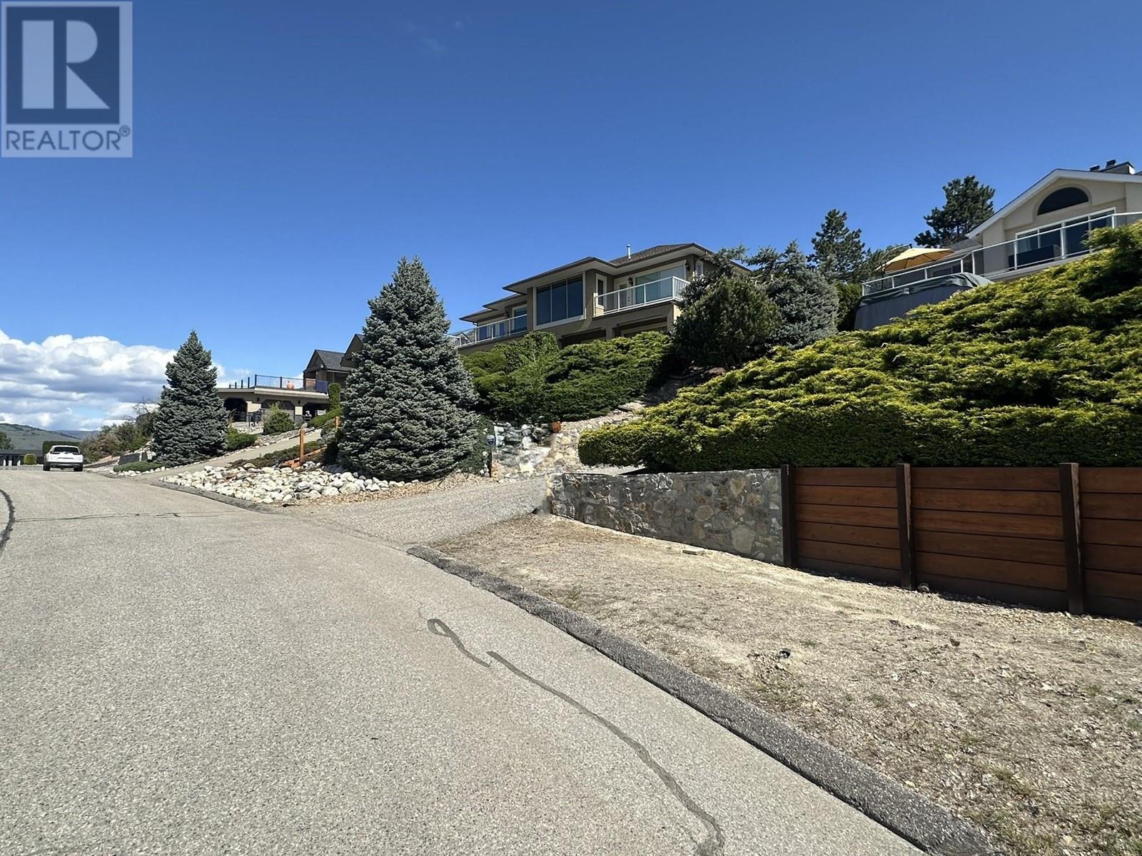 9209 Orchard Ridge Drive, Coldstream, British Columbia  V1B 1V8 - Photo 4 - 10340460