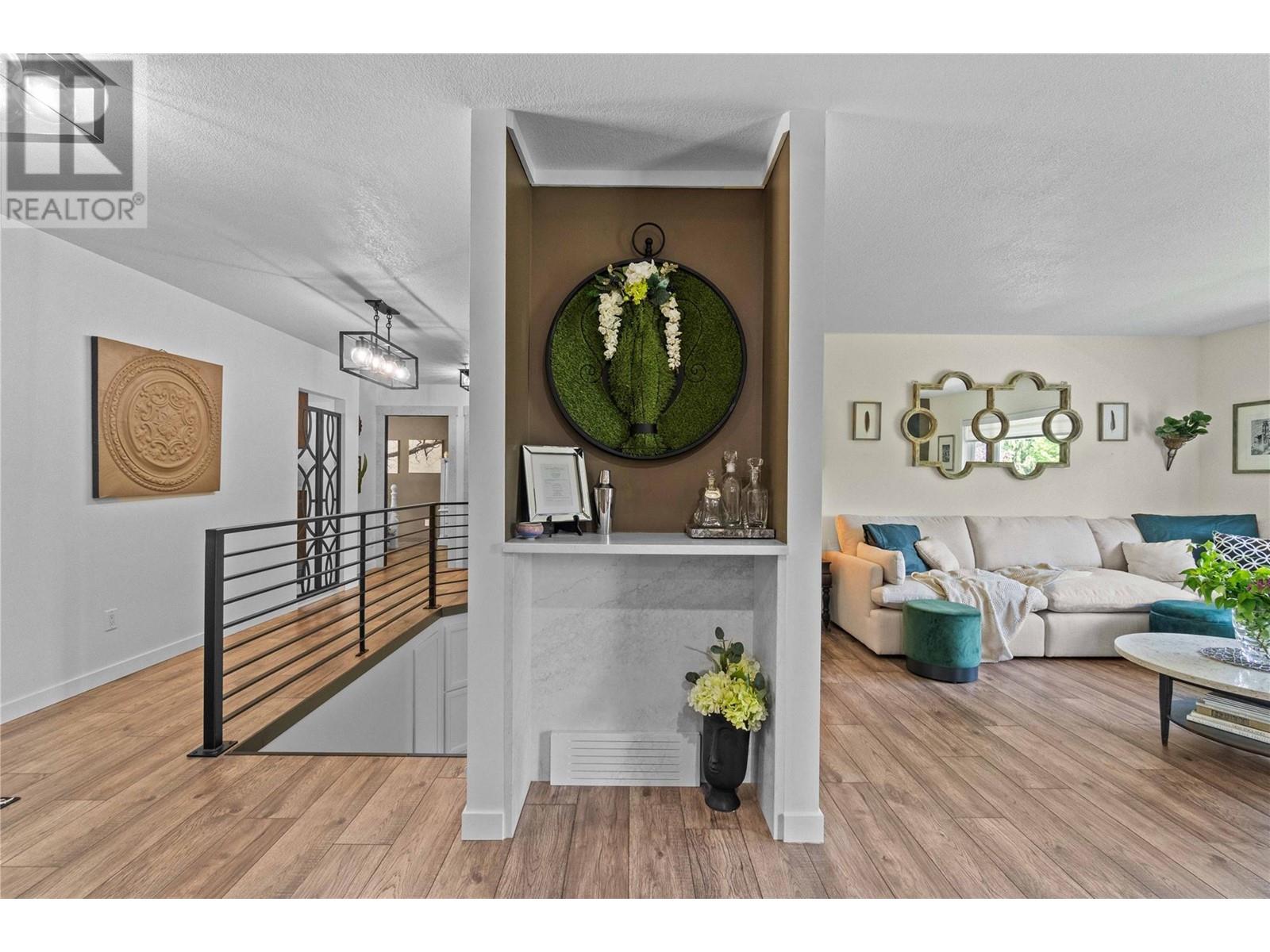 Property at 2449 Waverly Place image 4