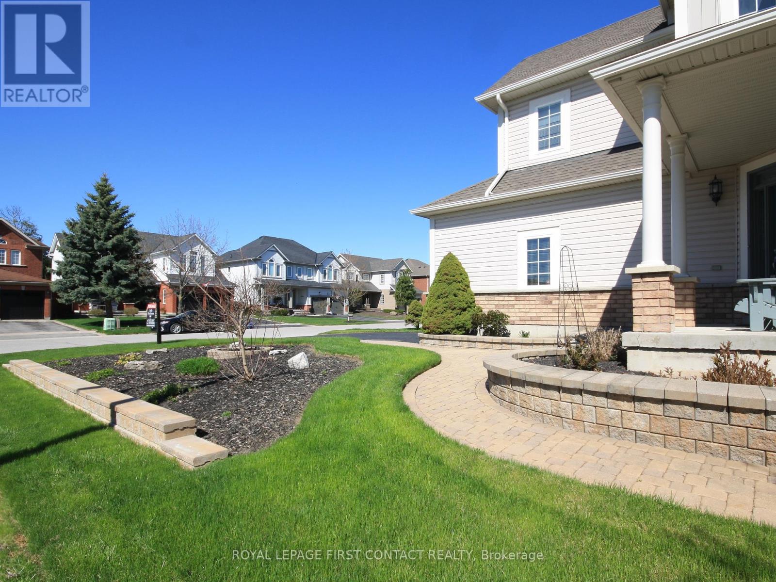 47 Birkhall Place, Barrie, Ontario  L4N 0K5 - Photo 4 - S12128193