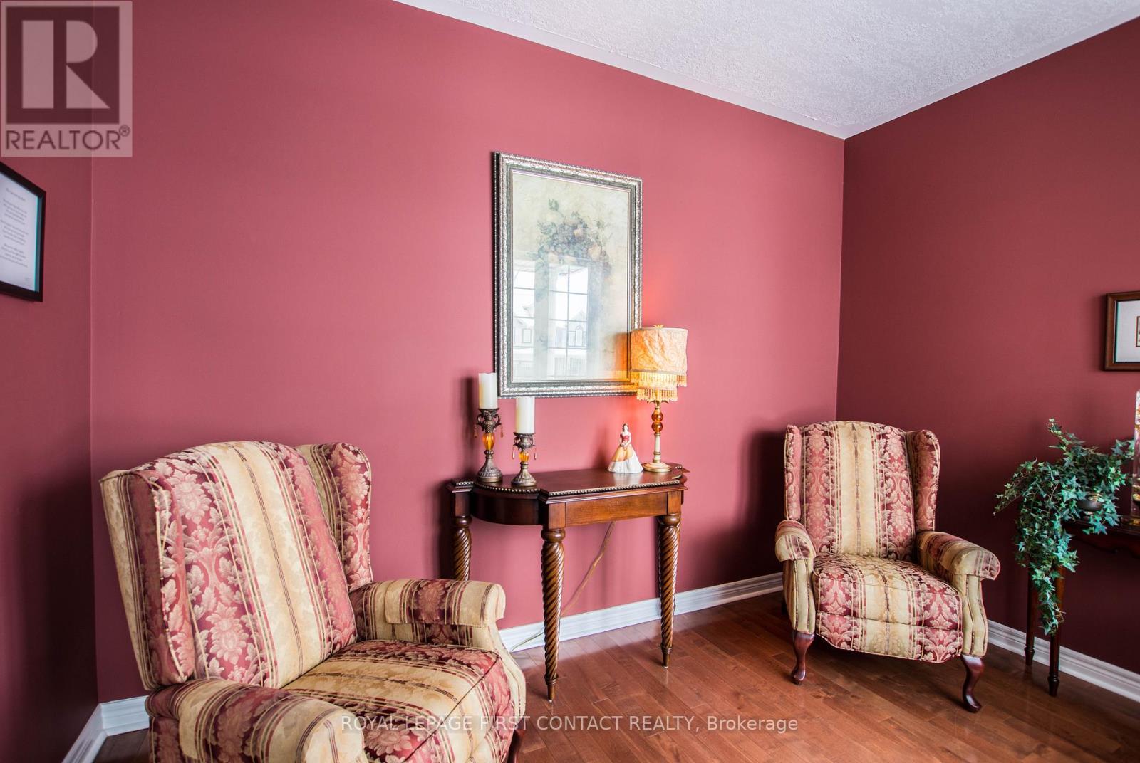 47 Birkhall Place, Barrie, Ontario  L4N 0K5 - Photo 7 - S12128193