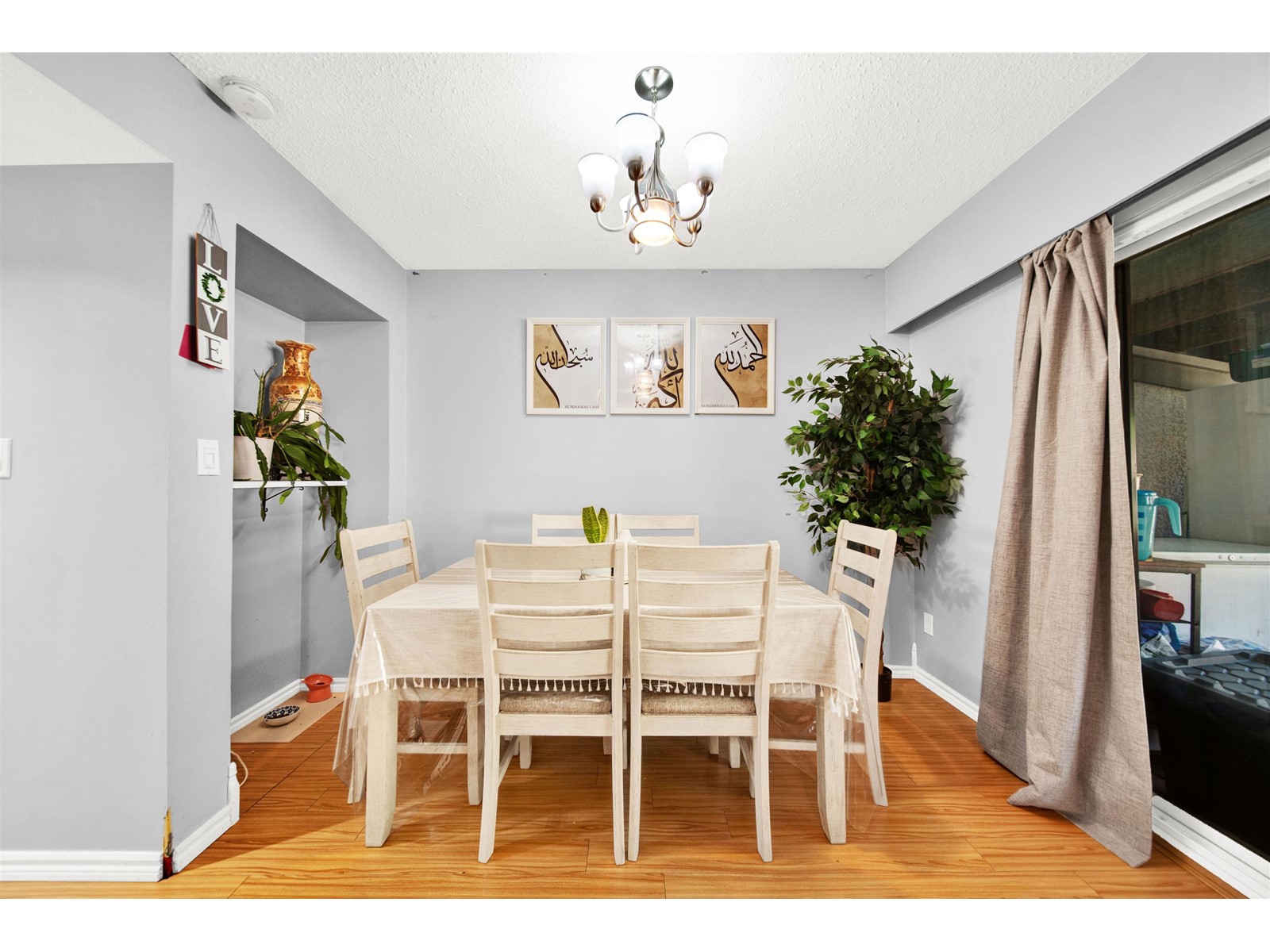 Property at 59 5211 204 STREET image 2