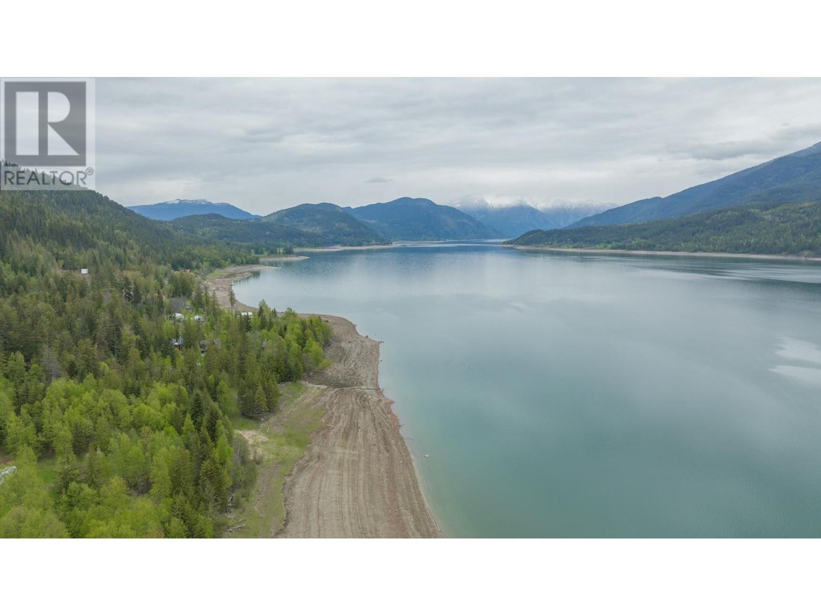 8182 Lower Inonoaklin Road, Edgewood, British Columbia  V0G 1J0 - Photo 2 - 10347003