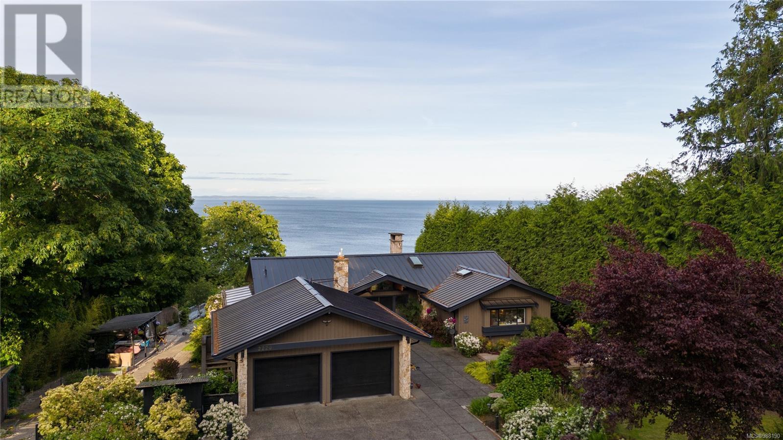 Property at 2220 Arbutus Rd image 1