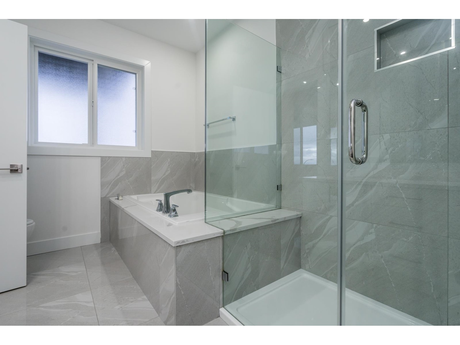 8202 Nixon Road, Eastern Hillsides, Chilliwack, British Columbia  V4Z 0E4 - Photo 19 - R3000853