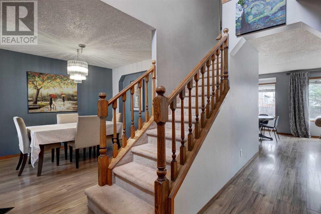 39 Somercrest Grove Sw, Calgary, Alberta  T2Y 3M2 - Photo 16 - A2208028