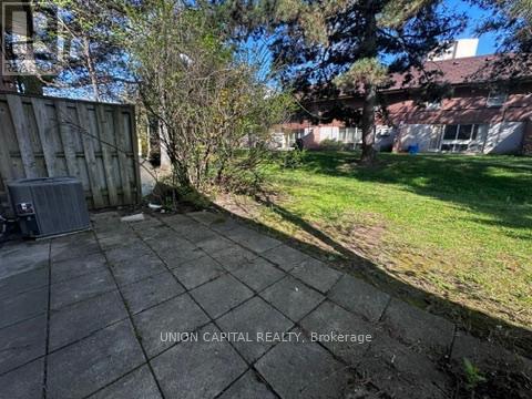 33 - 10 Esterbrooke Avenue, Toronto, Ontario  M2J 2C2 - Photo 17 - C12138266