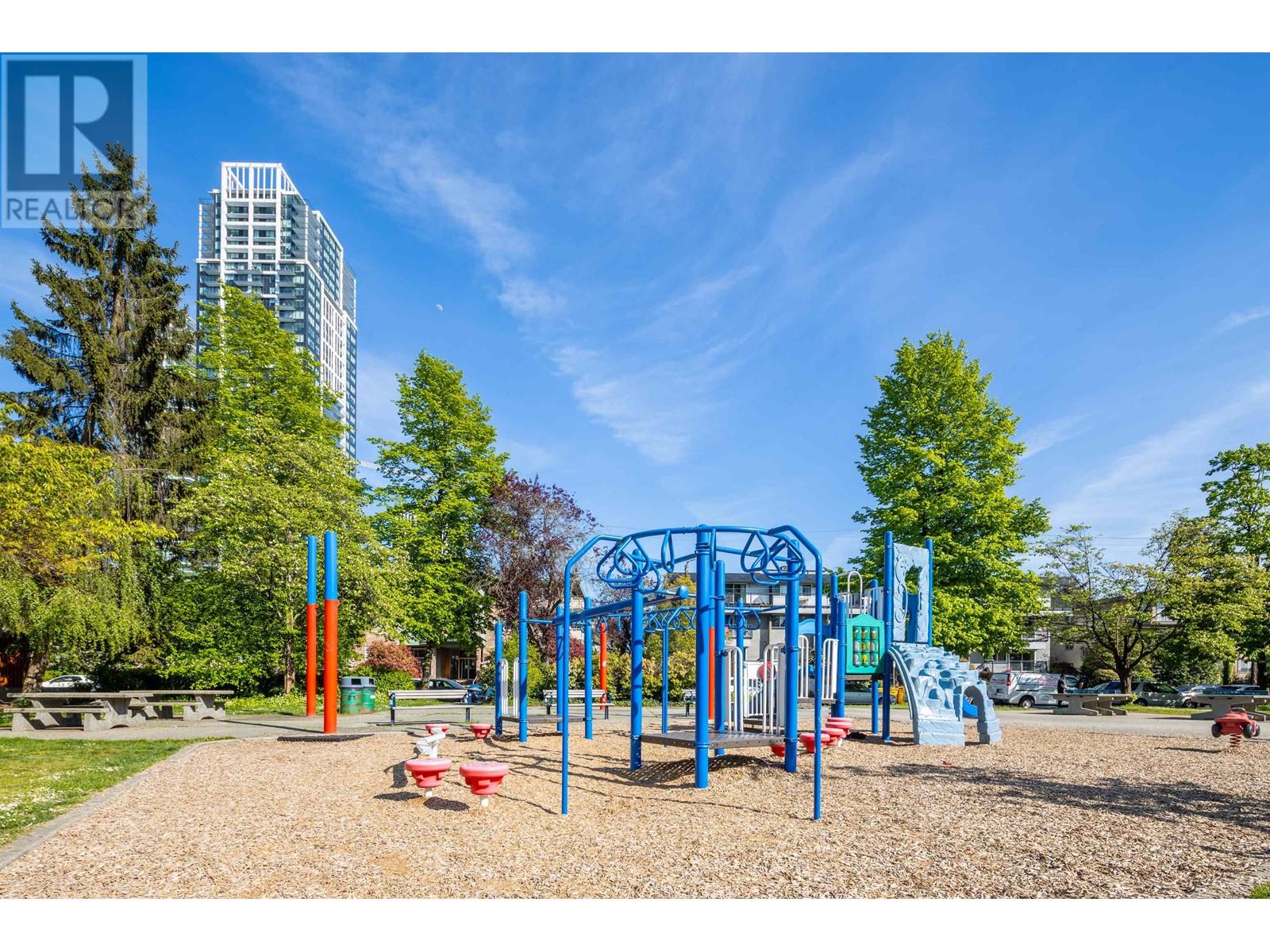 2404 6463 Silver Avenue, Burnaby, British Columbia  V5H 0K4 - Photo 3 - R3000657