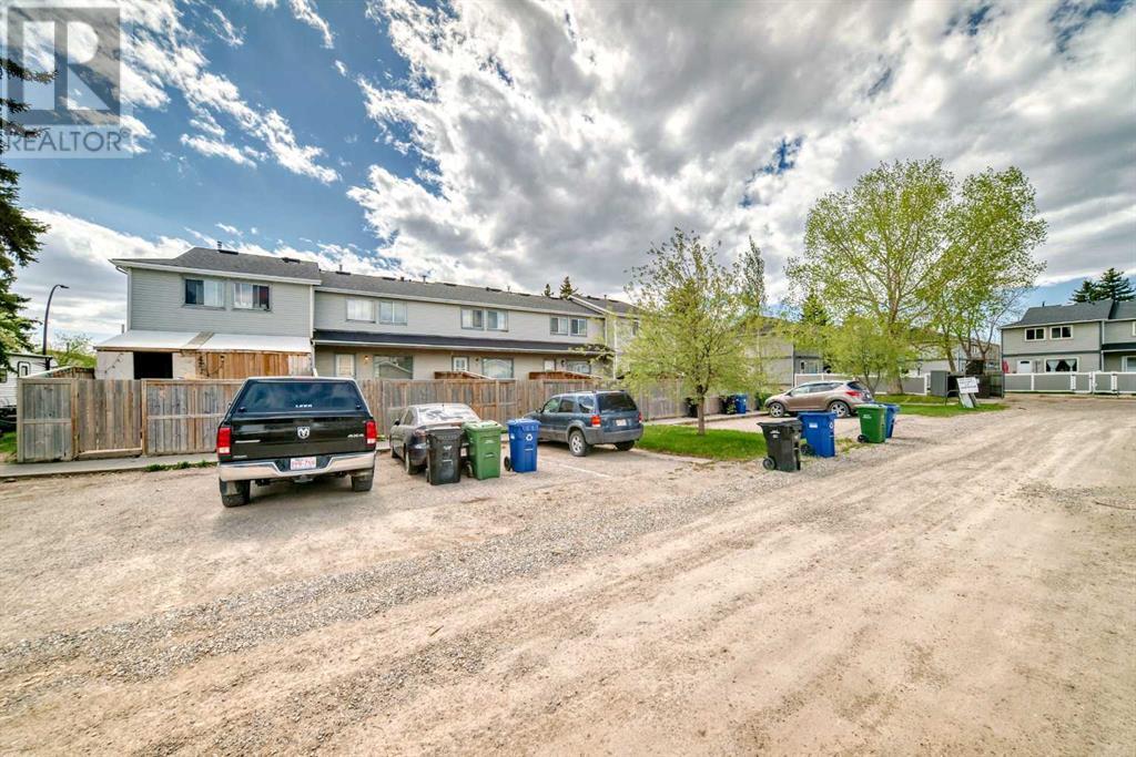 2, 112 Erin Grove Close Se, Calgary, Alberta  T2B 2T4 - Photo 37 - A2219426