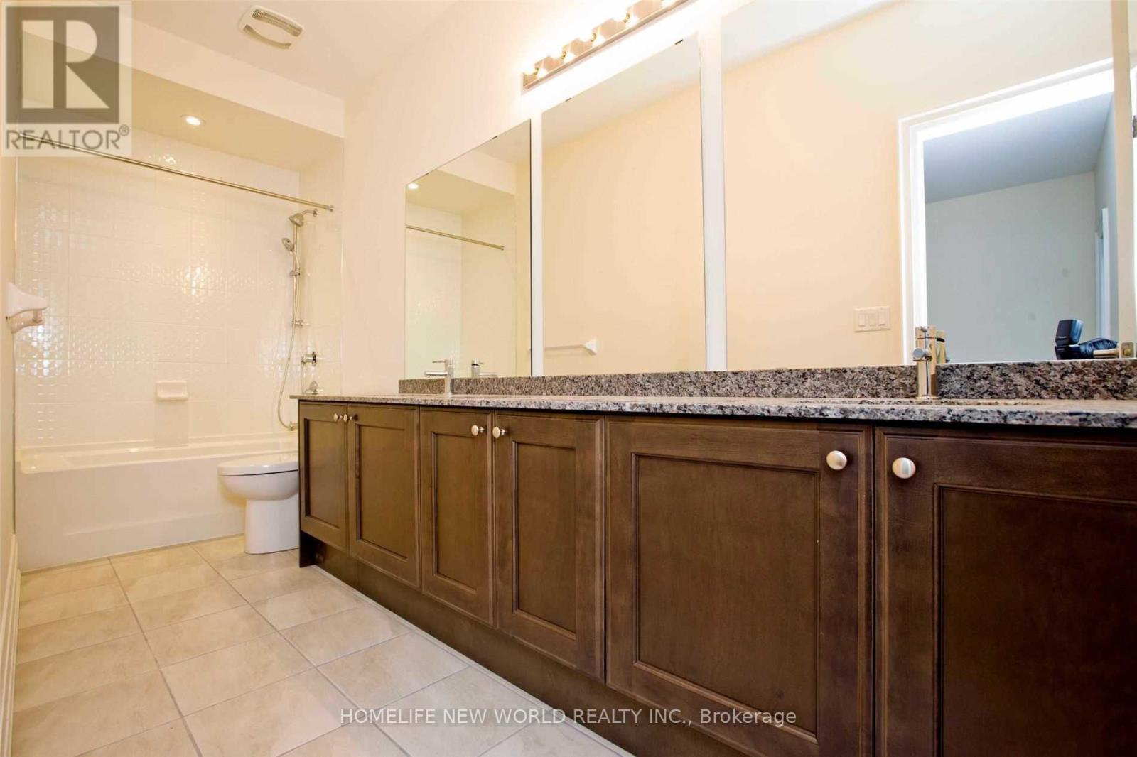 11 Queen Magdalene Place, Toronto, Ontario  M2H 0A6 - Photo 27 - C12138381