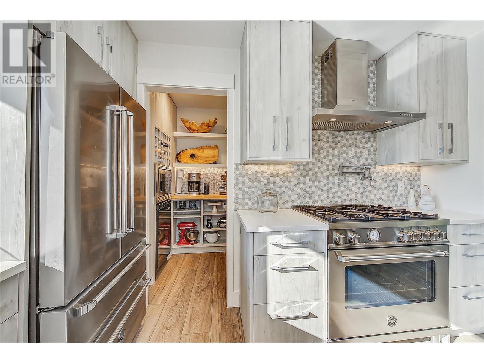 4354 Kensington Drive, Kelowna, British Columbia  V1W 2L8 - Photo 10 - 10347123