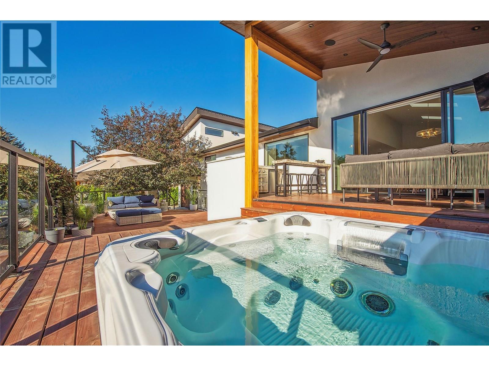 4354 Kensington Drive, Kelowna, British Columbia  V1W 2L8 - Photo 17 - 10347123