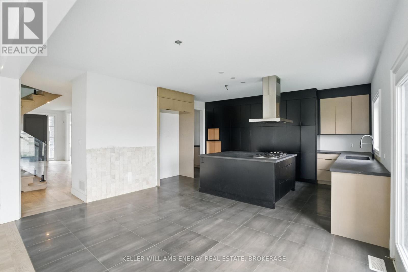 30 Higham Place, Clarington, Ontario  L1C 7G5 - Photo 11 - E12138405