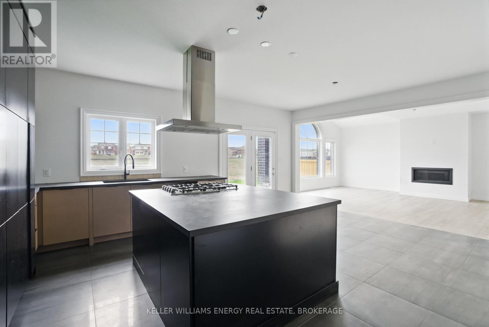 30 Higham Place, Clarington, Ontario  L1C 7G5 - Photo 9 - E12138405