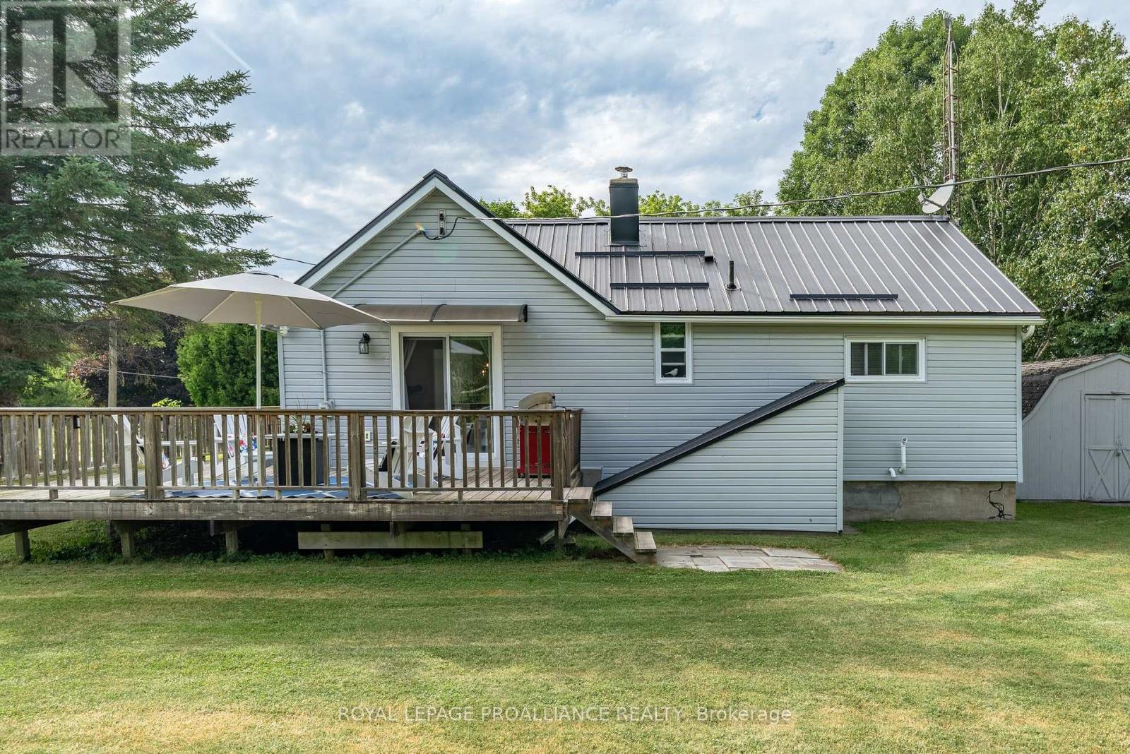 3191 County Rd 10, Prince Edward County, Ontario  K0K 2P0 - Photo 33 - X12138550