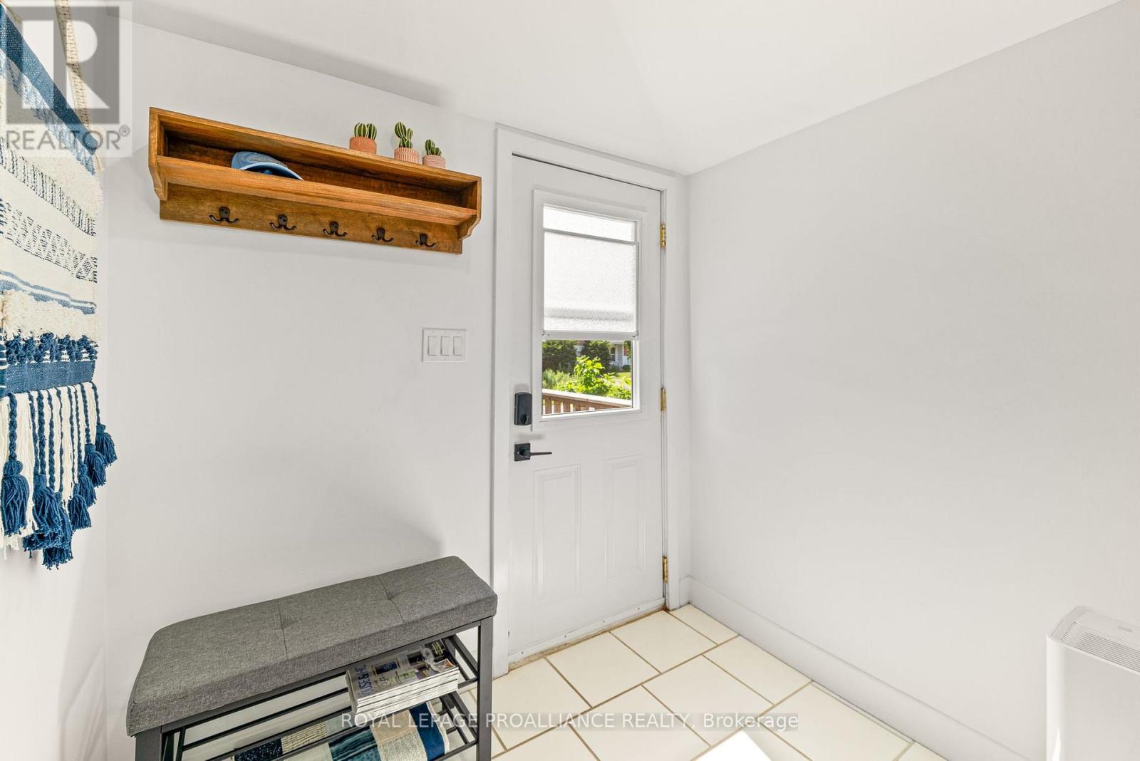 3191 County Rd 10, Prince Edward County, Ontario  K0K 2P0 - Photo 8 - X12138550