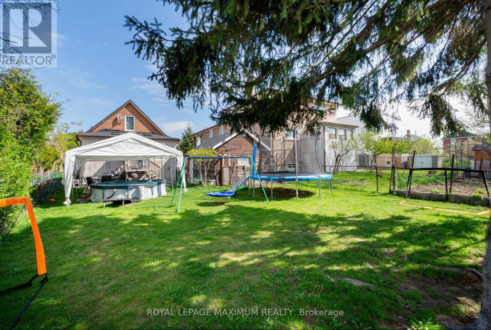 35 Ellerby Square N, Vaughan, Ontario  L4L 1N2 - Photo 24 - N12138213