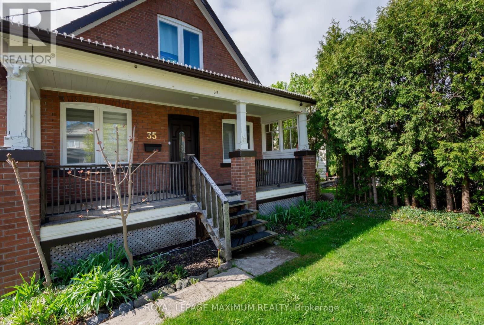 35 Ellerby Square N, Vaughan, Ontario  L4L 1N2 - Photo 3 - N12138213