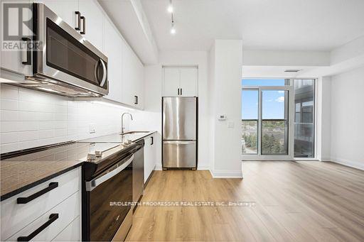 608 - 10 Gatineau Drive, Vaughan, Ontario  L4J 0L2 - Photo 10 - N12138280