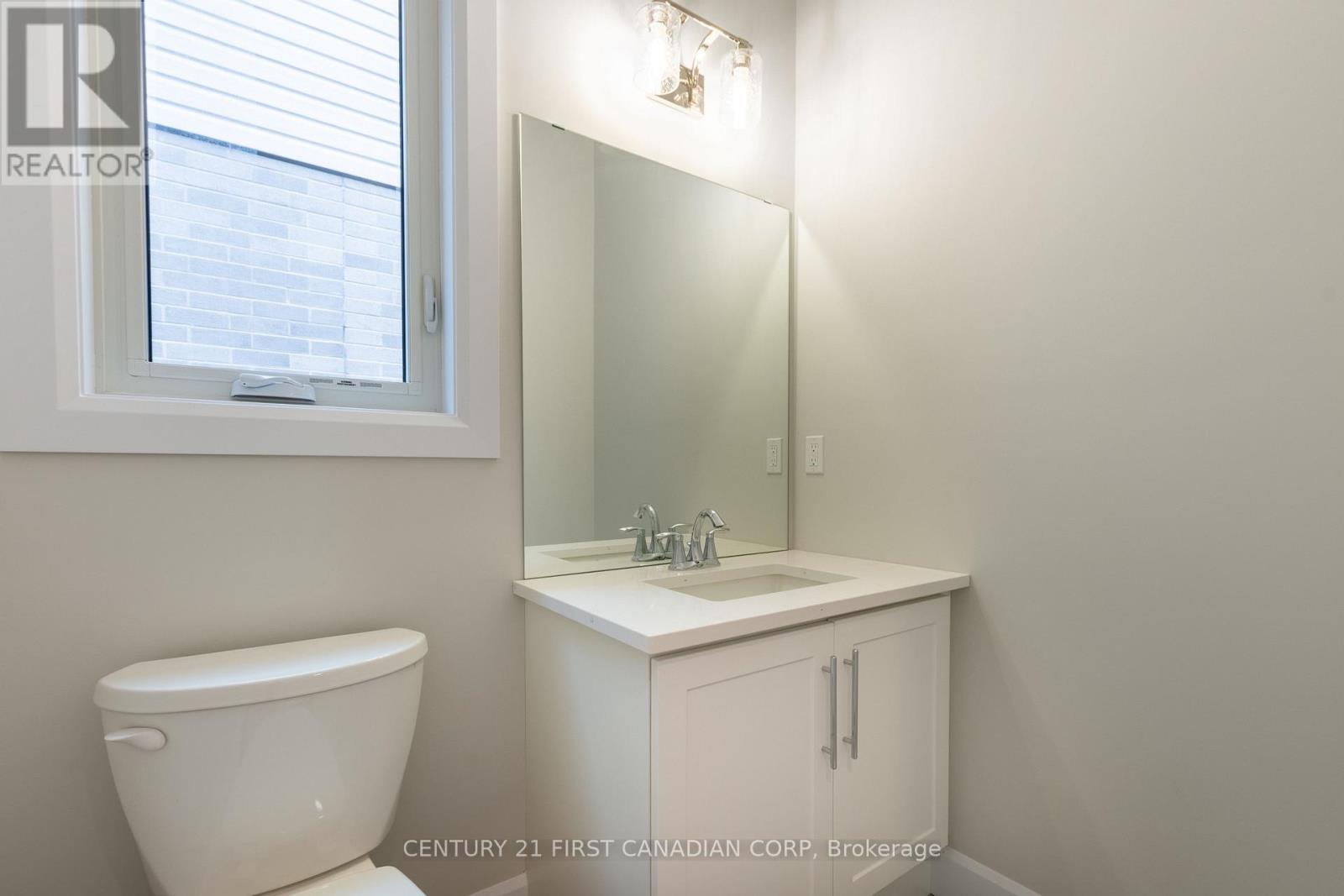 6453 Royal Magnolia Avenue W, London South, Ontario  N6P 0K2 - Photo 9 - X12138442