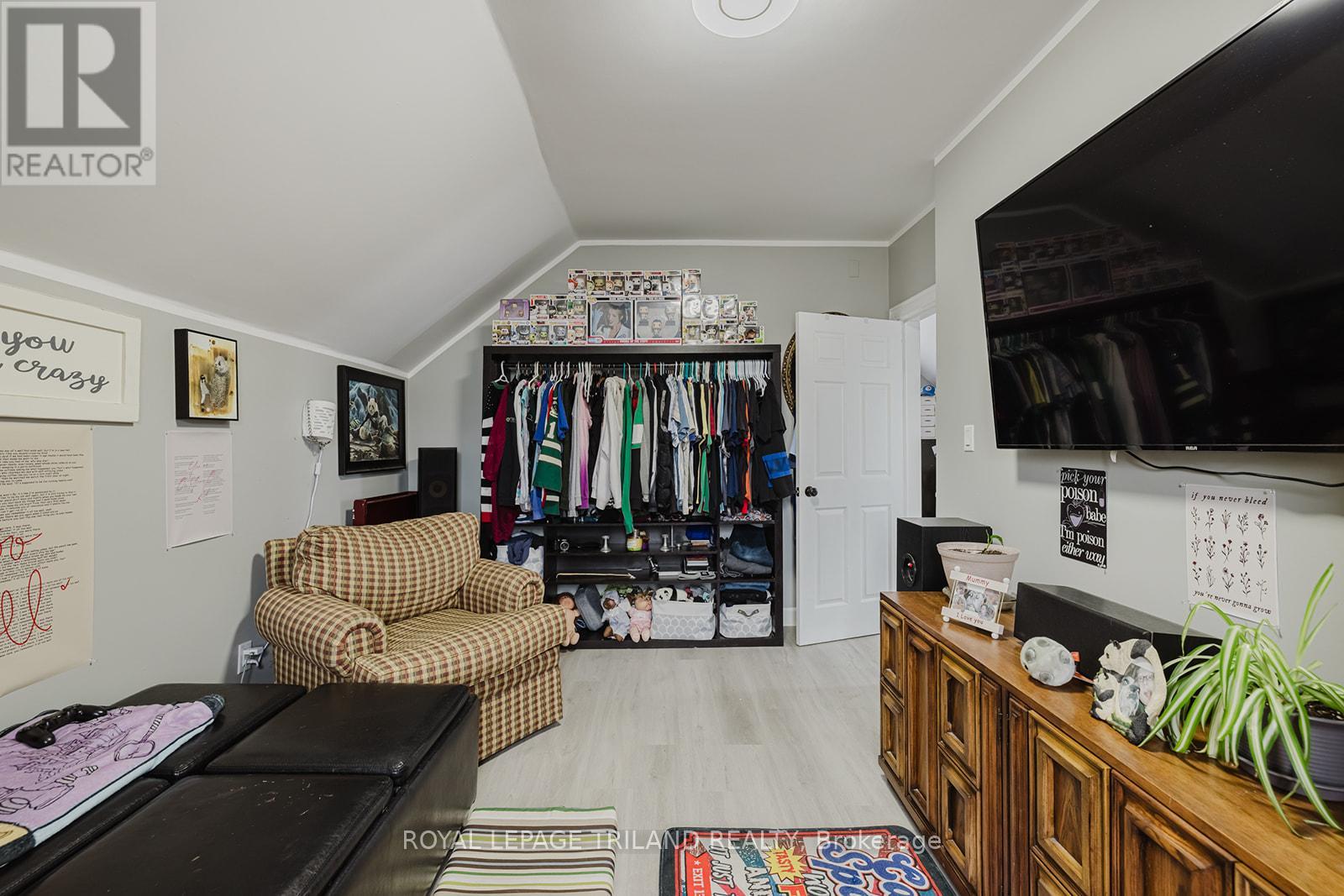 245 Sydenham Street E, Aylmer, Ontario  N5H 1M1 - Photo 12 - X12138514