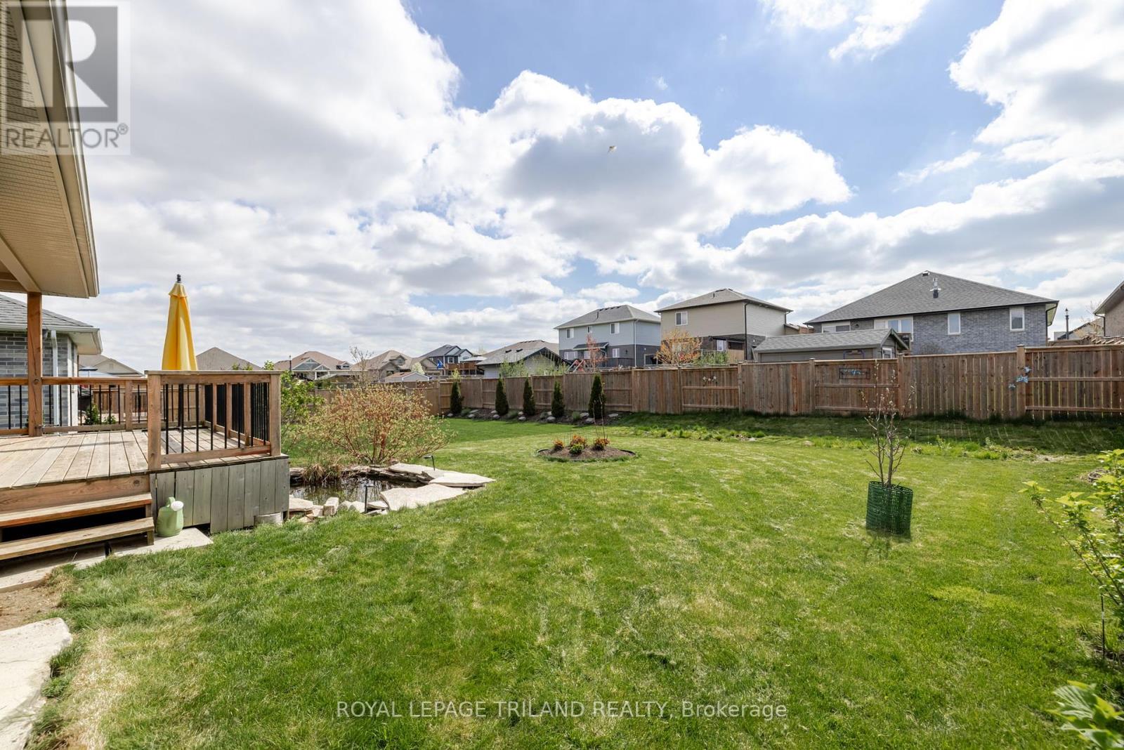 15 Shawns Trail, Thames Centre, Ontario  N0M 2P0 - Photo 27 - X12138542