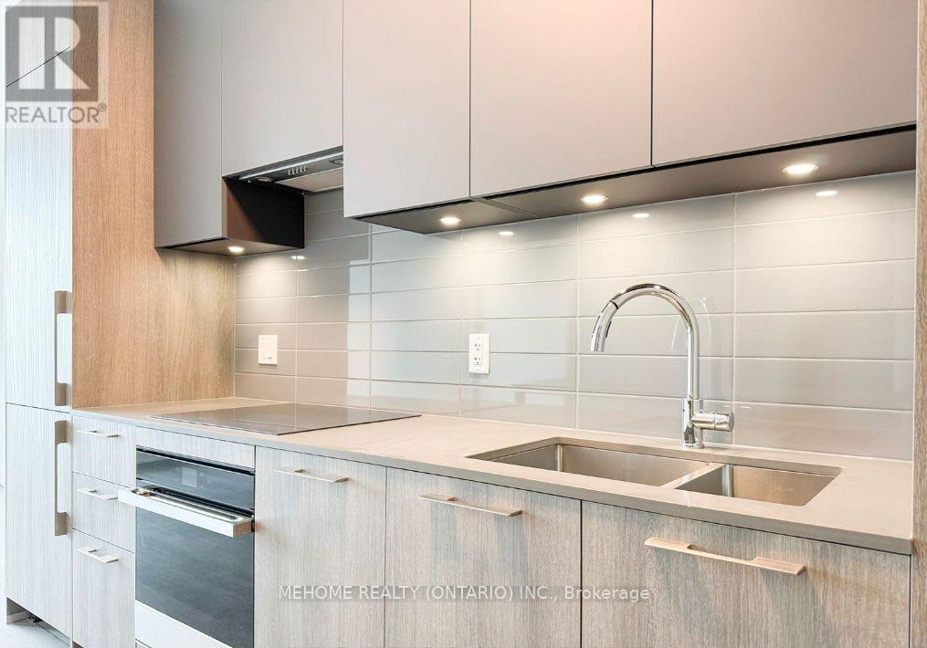2501 - 18 Water Walk Drive, Markham, Ontario  L3R 6L5 - Photo 10 - N12138325