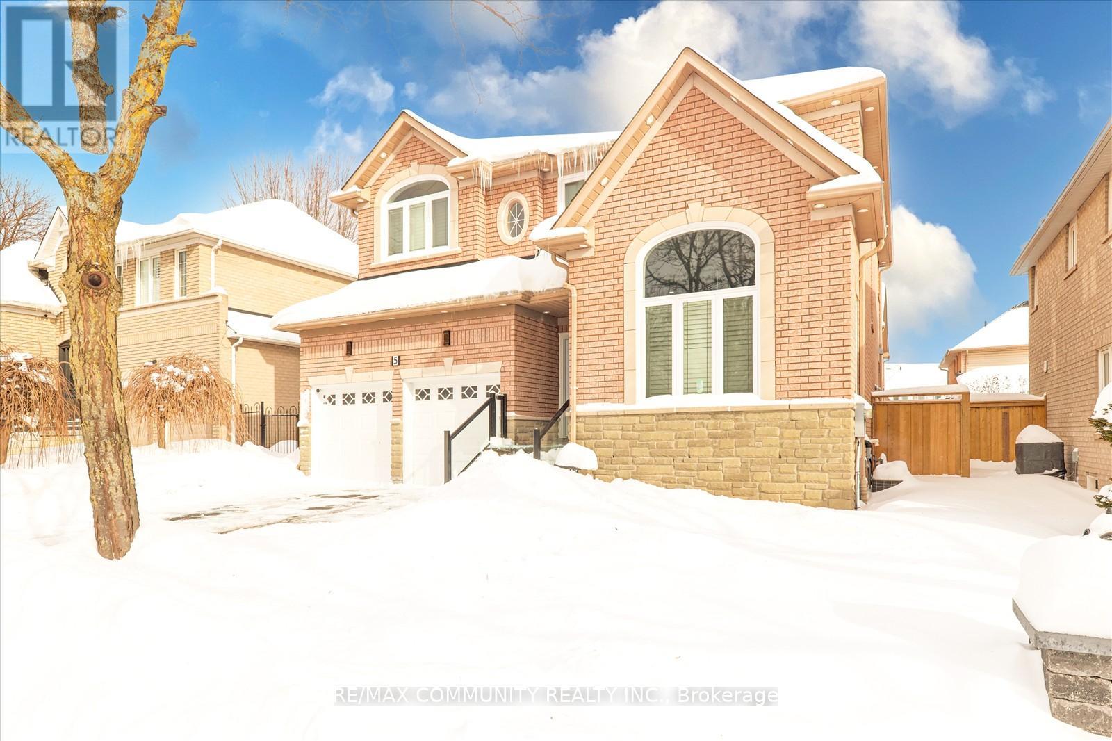 Property at 5 SANDCHERRY AVENUE image 3