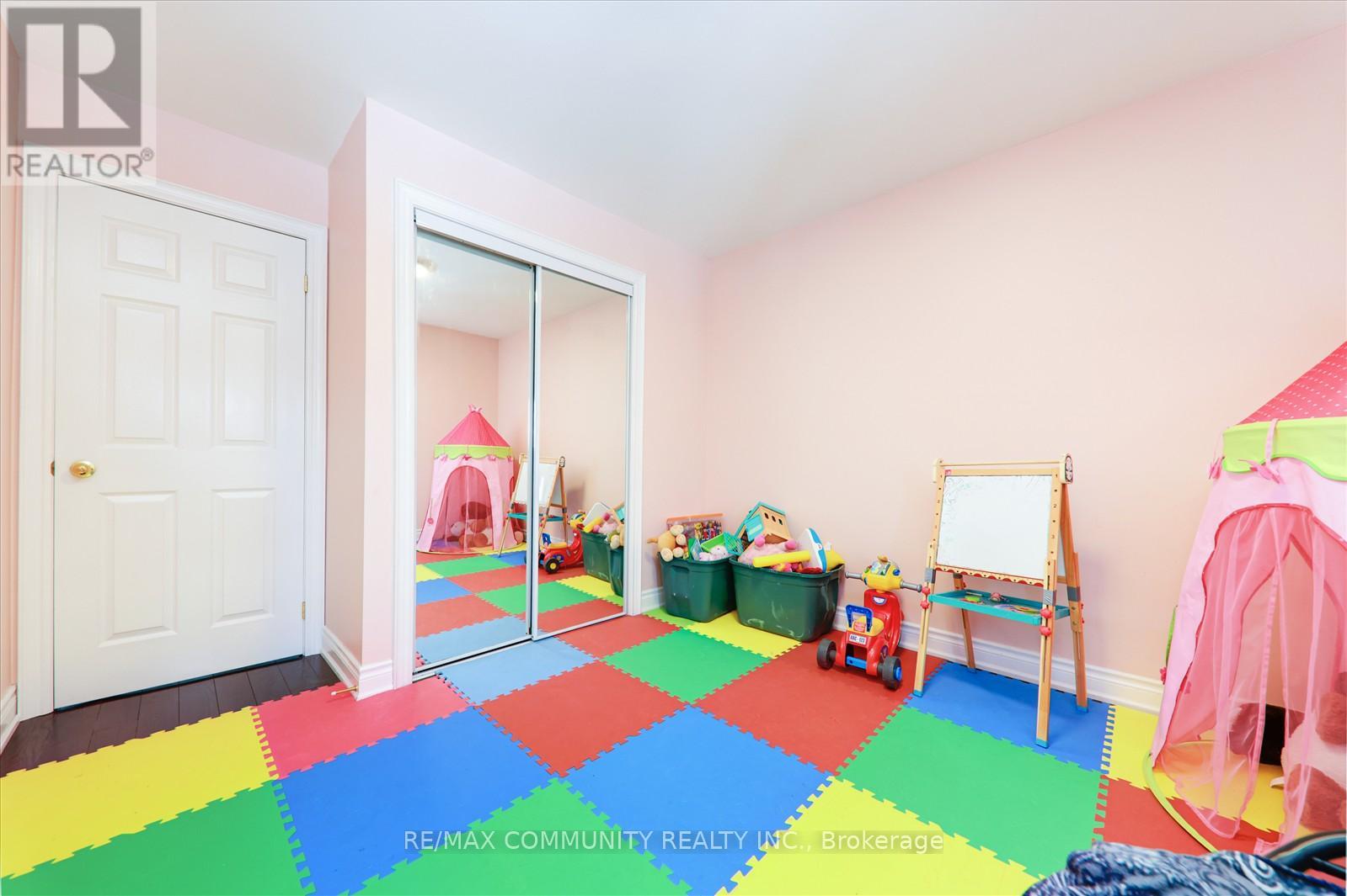 5 Sandcherry Avenue, Markham, Ontario  L3S 4B3 - Photo 32 - N12138361
