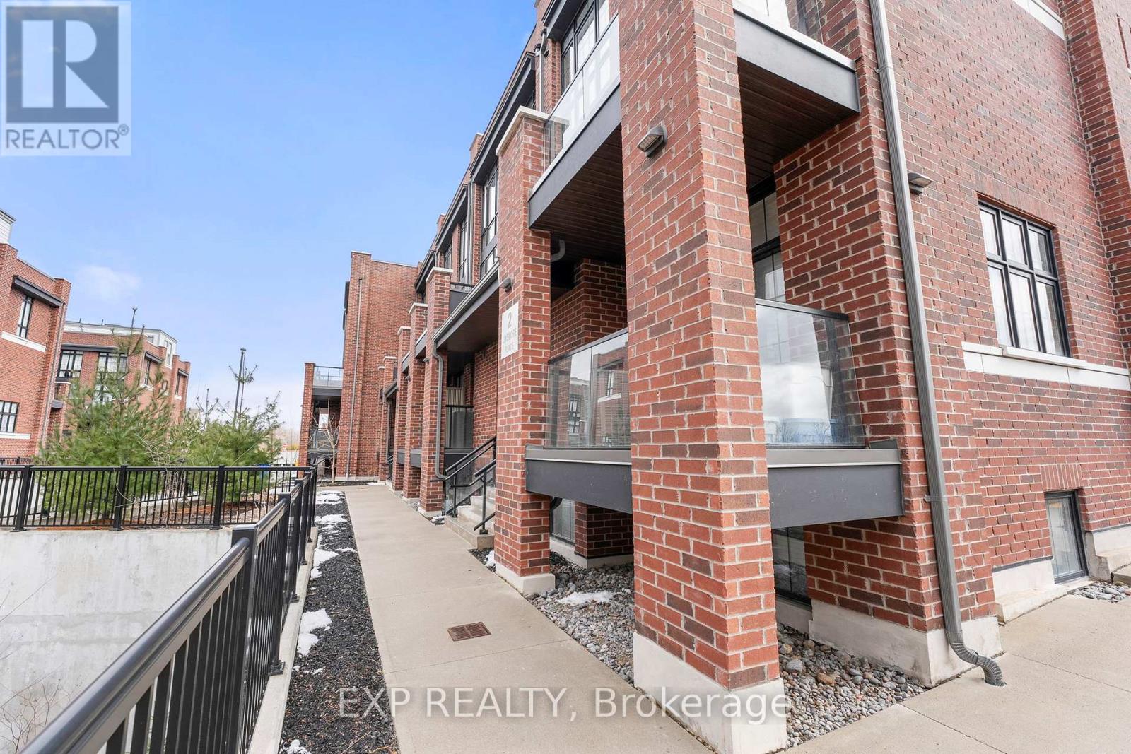 302 - 2 Linsmore Place, Whitchurch-Stouffville, Ontario  L4A 4T4 - Photo 33 - N12138365