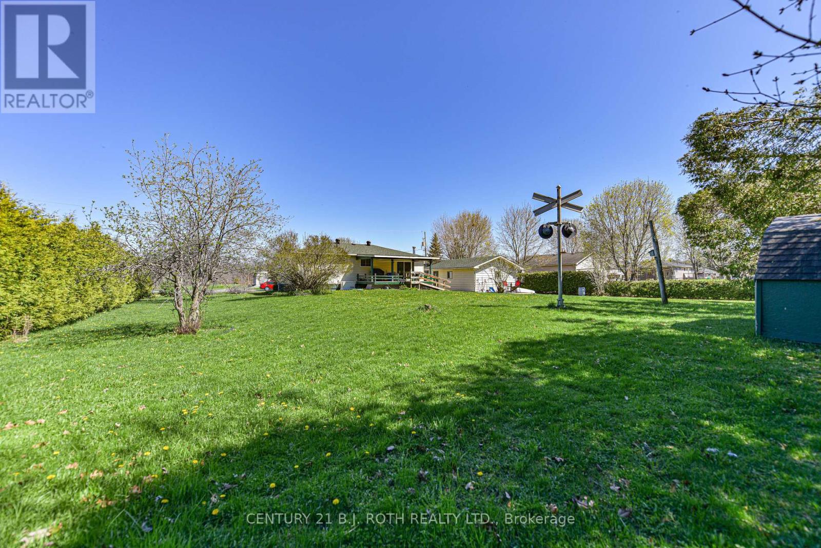 123 Wellington Street, Ramara (Atherley), Ontario  L3V 3C3 - Photo 28 - S12138158