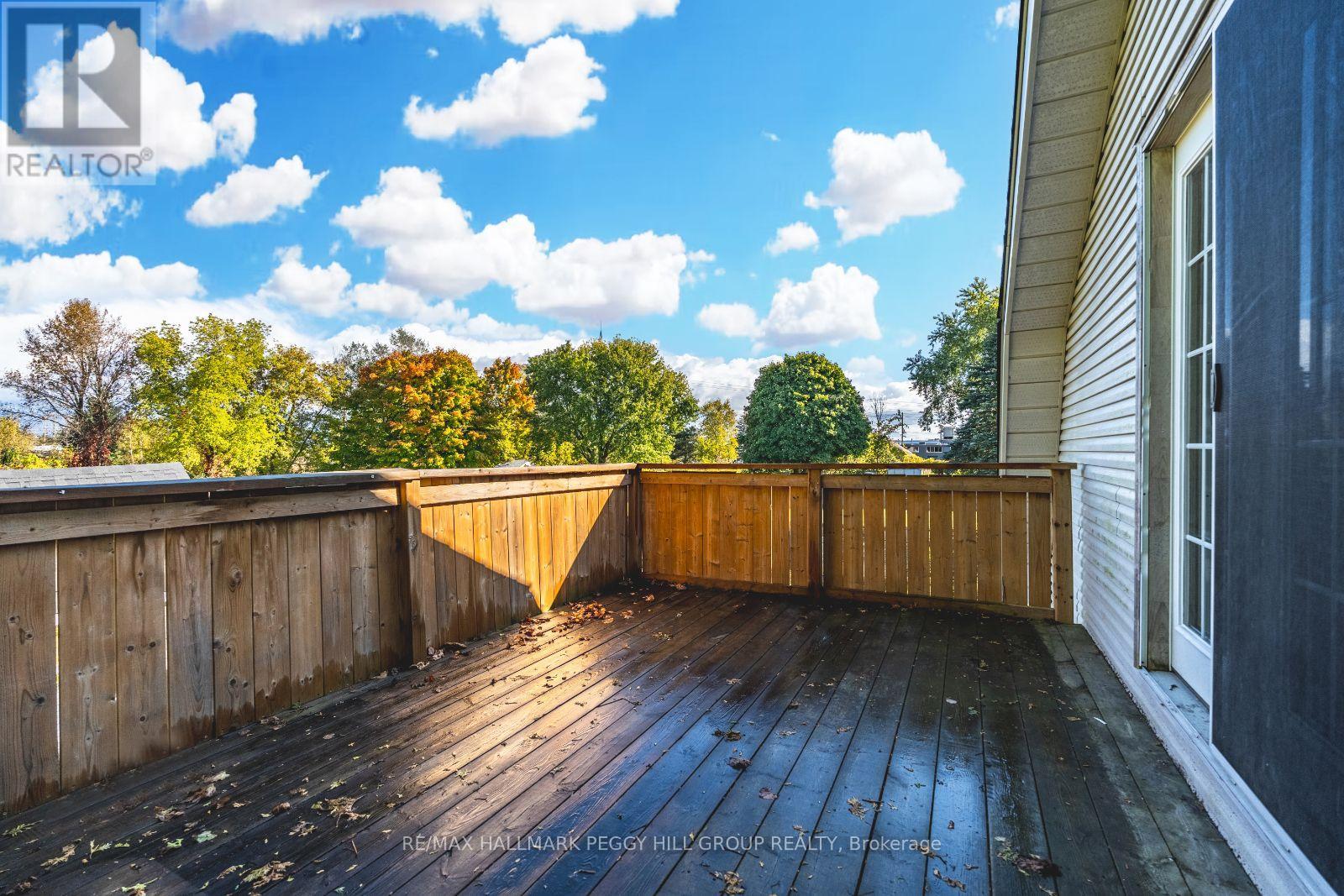 211 Phillips Street, Barrie, Ontario  L4N 3V2 - Photo 16 - S12138239